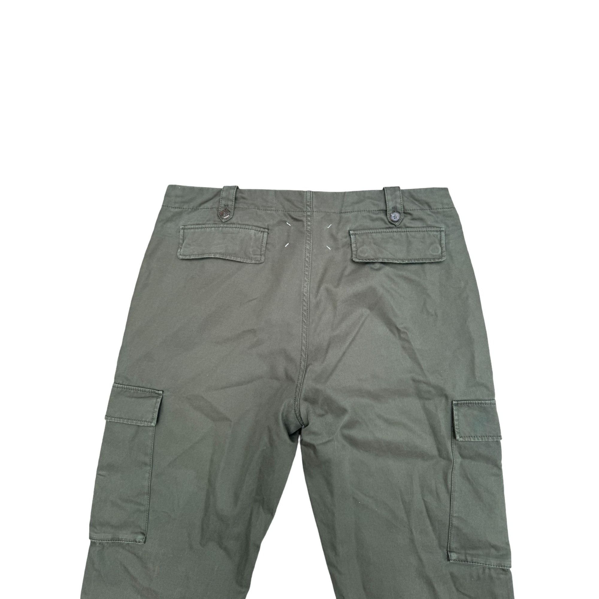 Kaki Cargo Pants Iconic 4 Stitches