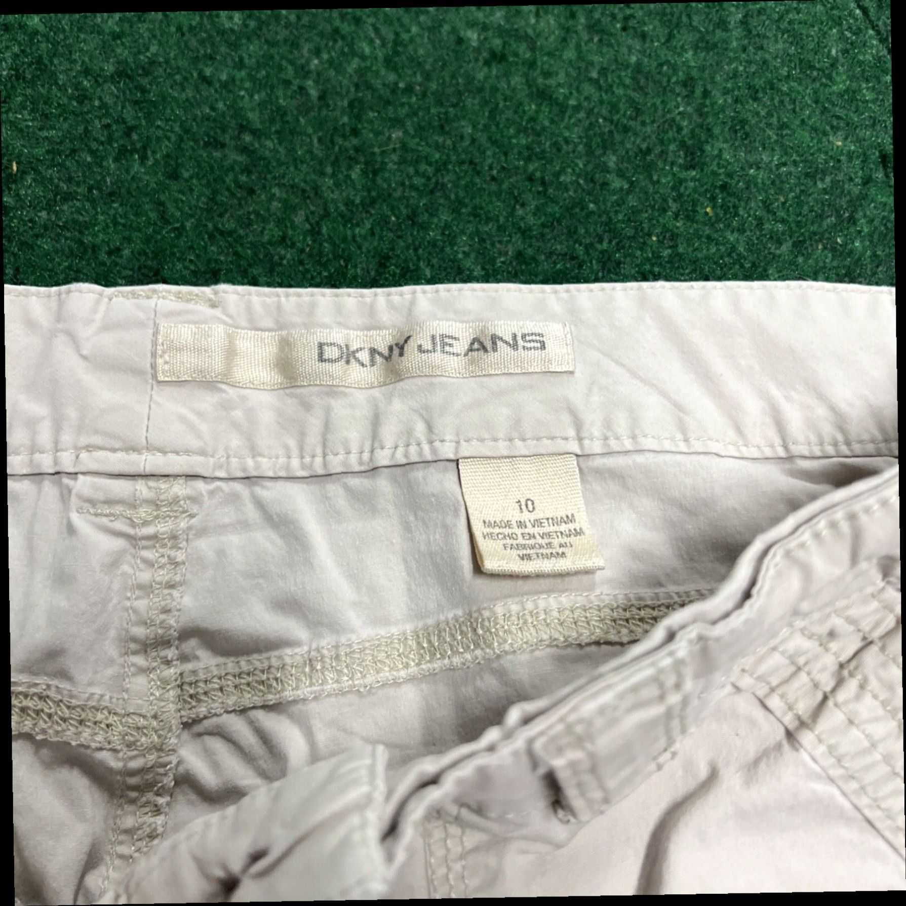 DKNY DKNY Active Cropped Wide Baggy Cargo Pants Women’s Size 10 Y2k Beige Size 32" / US 10 / IT 46 - 5 Thumbnail
