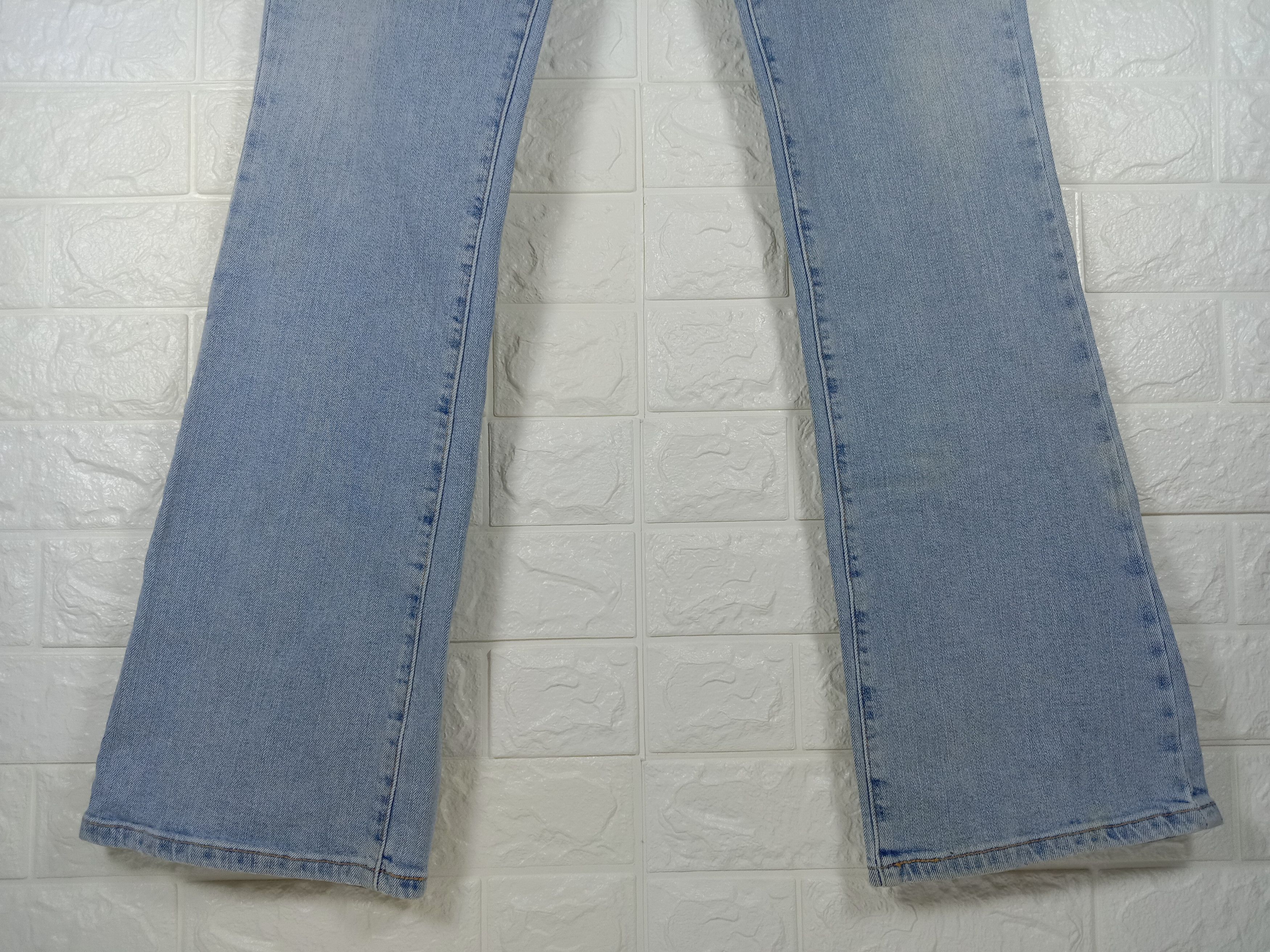 Levi's Vintage Levi's 518 Flare Jeans Light Wash Denim Size 33" - 4 Thumbnail