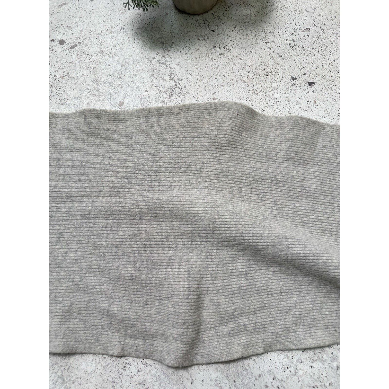 Max Mara Max Mara Weekend Wool Womens Scarf Grey Size ONE SIZE - 16 Thumbnail