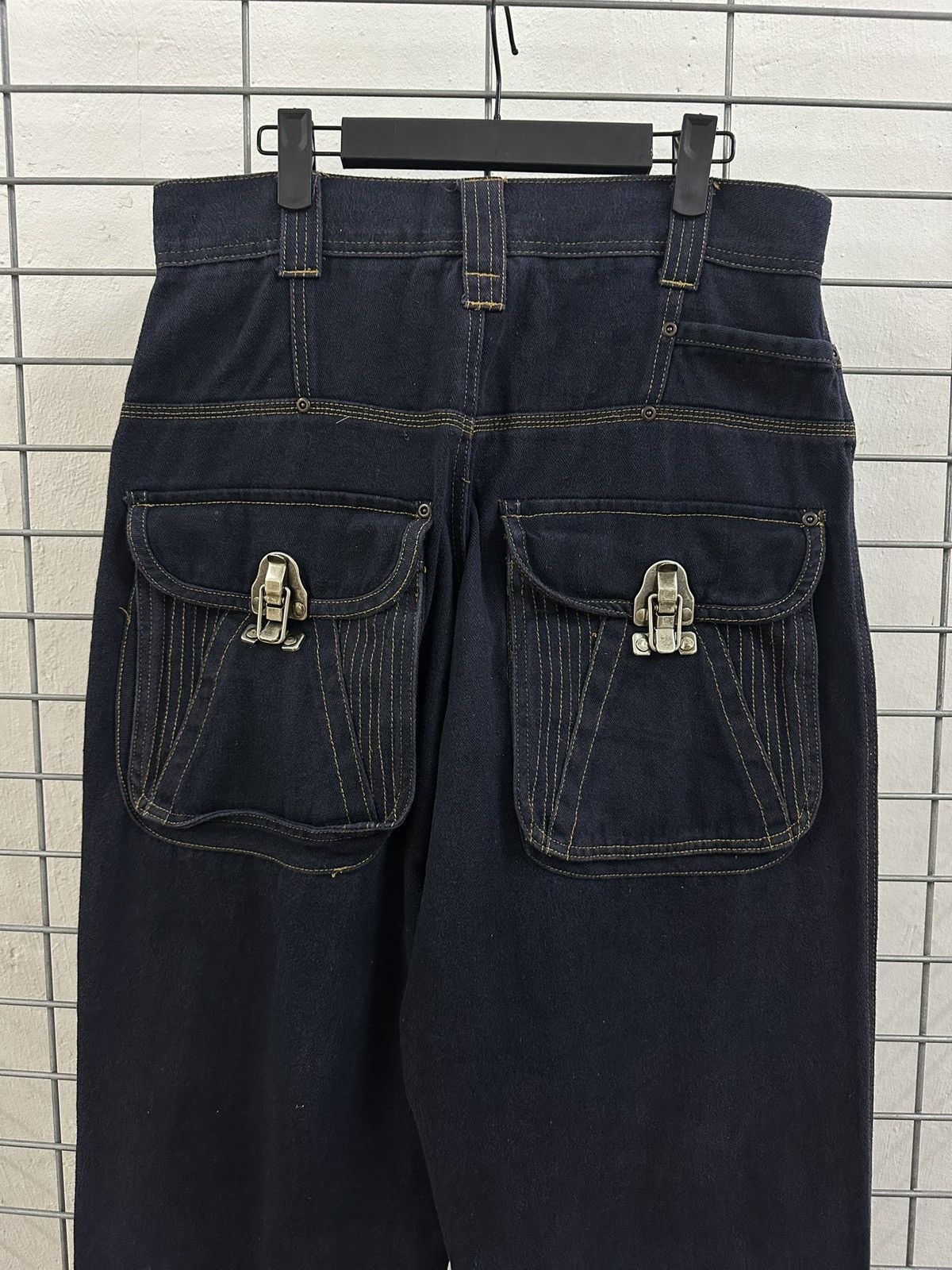 MAC Jeans MAC Jeans Utility Buckle Y2K Workwear Techwear Baggy Jeans Size US 32 / EU 48 - 6 Thumbnail