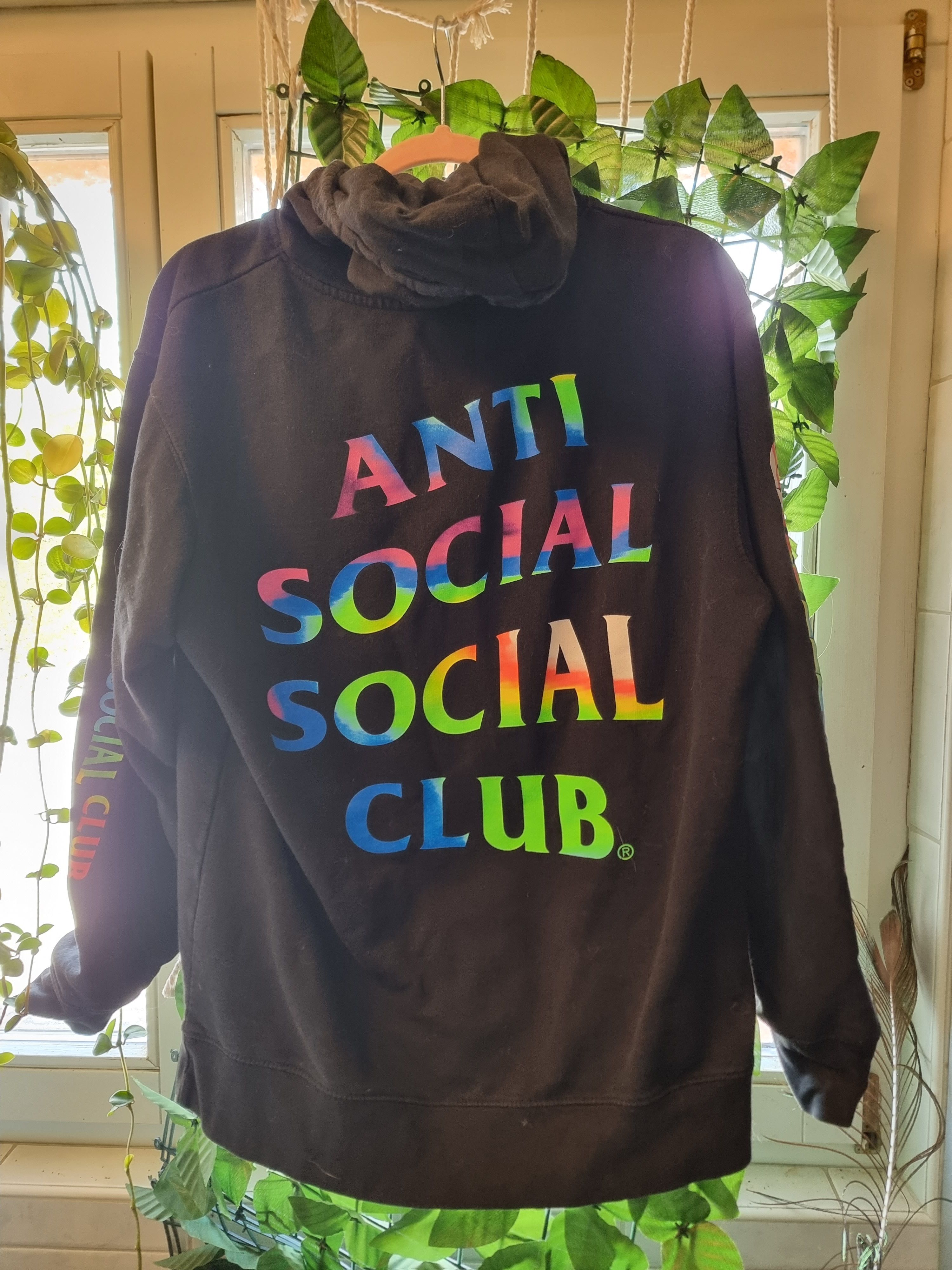 Undefeated club hoodie best sale