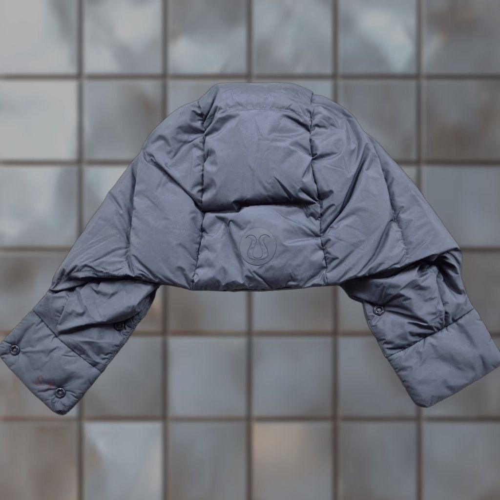 Lululemon Lululemon Jacket Womens One Size Gray Insulated Snap On Puffer Collar Hood Size ONE SIZE - 1 Thumbnail