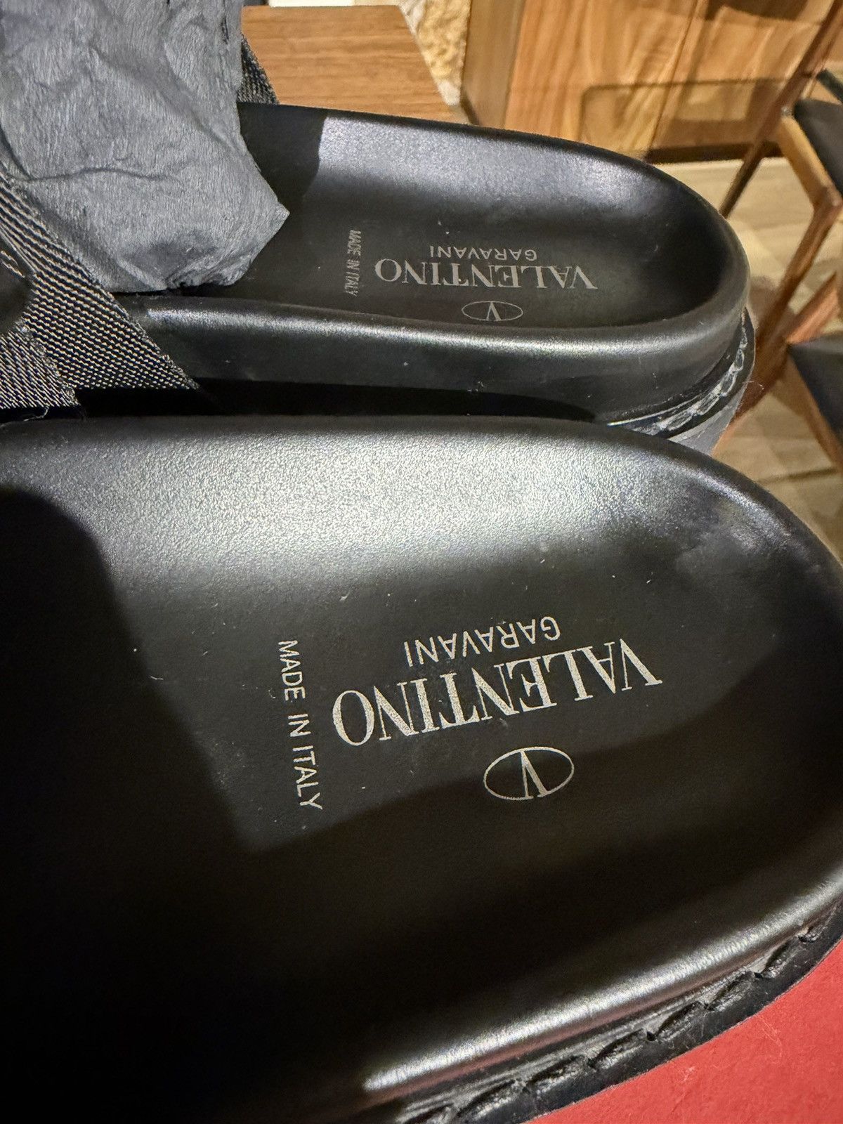 Valentino Valentino Garavani VLTN Logo Slide Sandals Size US 12 / EU 45 - 8 Thumbnail