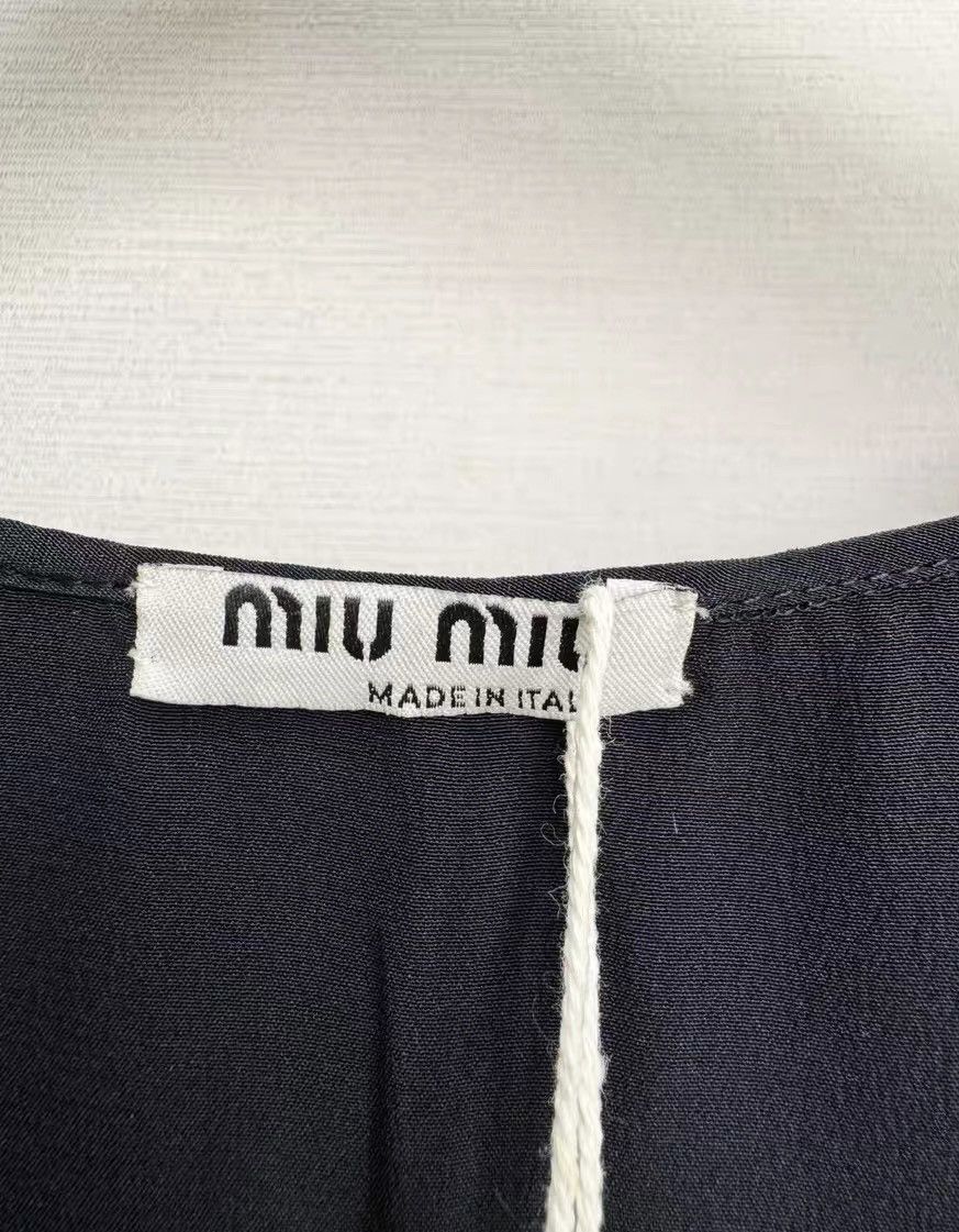 Miu Miu Miumiu blue silk short-sleeved shirt Size M / US 6-8 / IT 42-44 - 4 Thumbnail