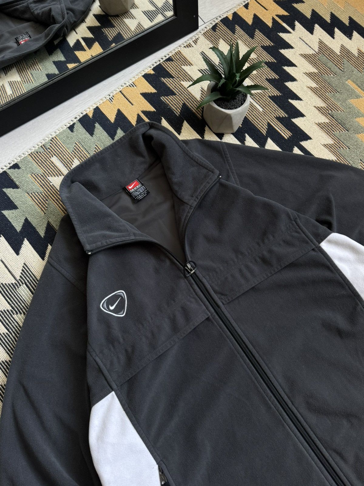 Nike Vintage Nike Full Zip Fleece Y2K Jacket Size US L / EU 52-54 / 3 - 4 Thumbnail