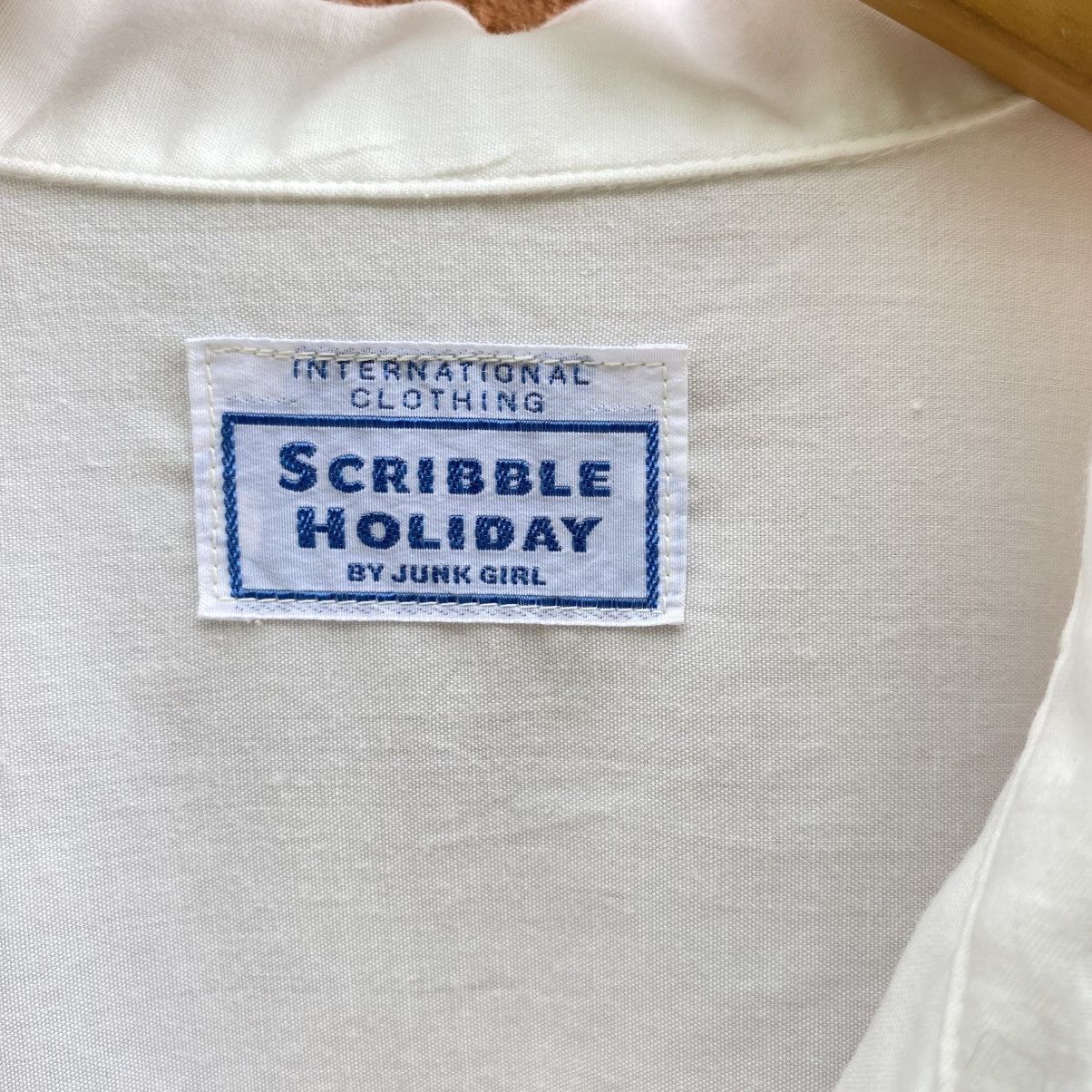 Vintage Vintage White Lace-Up Collar Long Sleeve Shirt Size US L / EU 52-54 / 3 - 7 Thumbnail