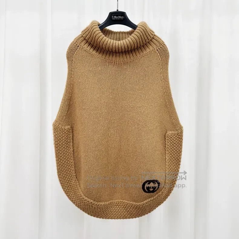 Gucci Gucci Double G high-necked woollen knitted cloak Size M / US 6-8 / IT 42-44 - 1 Thumbnail