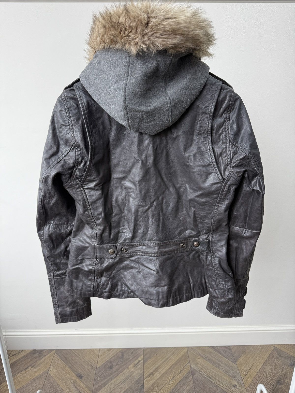 Harley Davidson Vintage Harley-Davidson Archive Faded Leather Women's Jacket Size S / US 4 / IT 40 - 22 Thumbnail