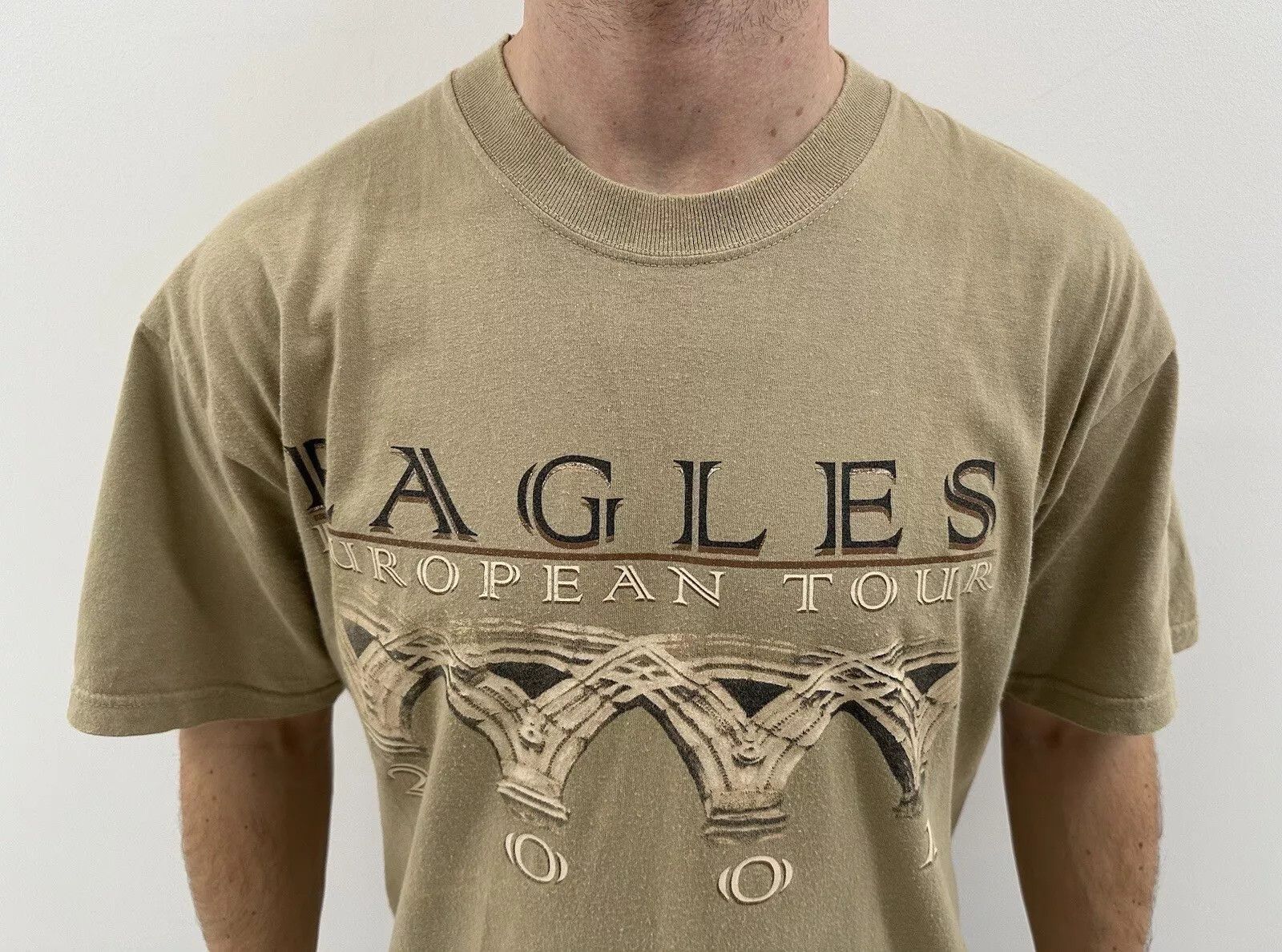 Other VINTAGE EAGLES EUROPEAN TOUR 2001 CONCERT SHIRT BAND 2000s Size US L / EU 52-54 / 3 - 6 Thumbnail