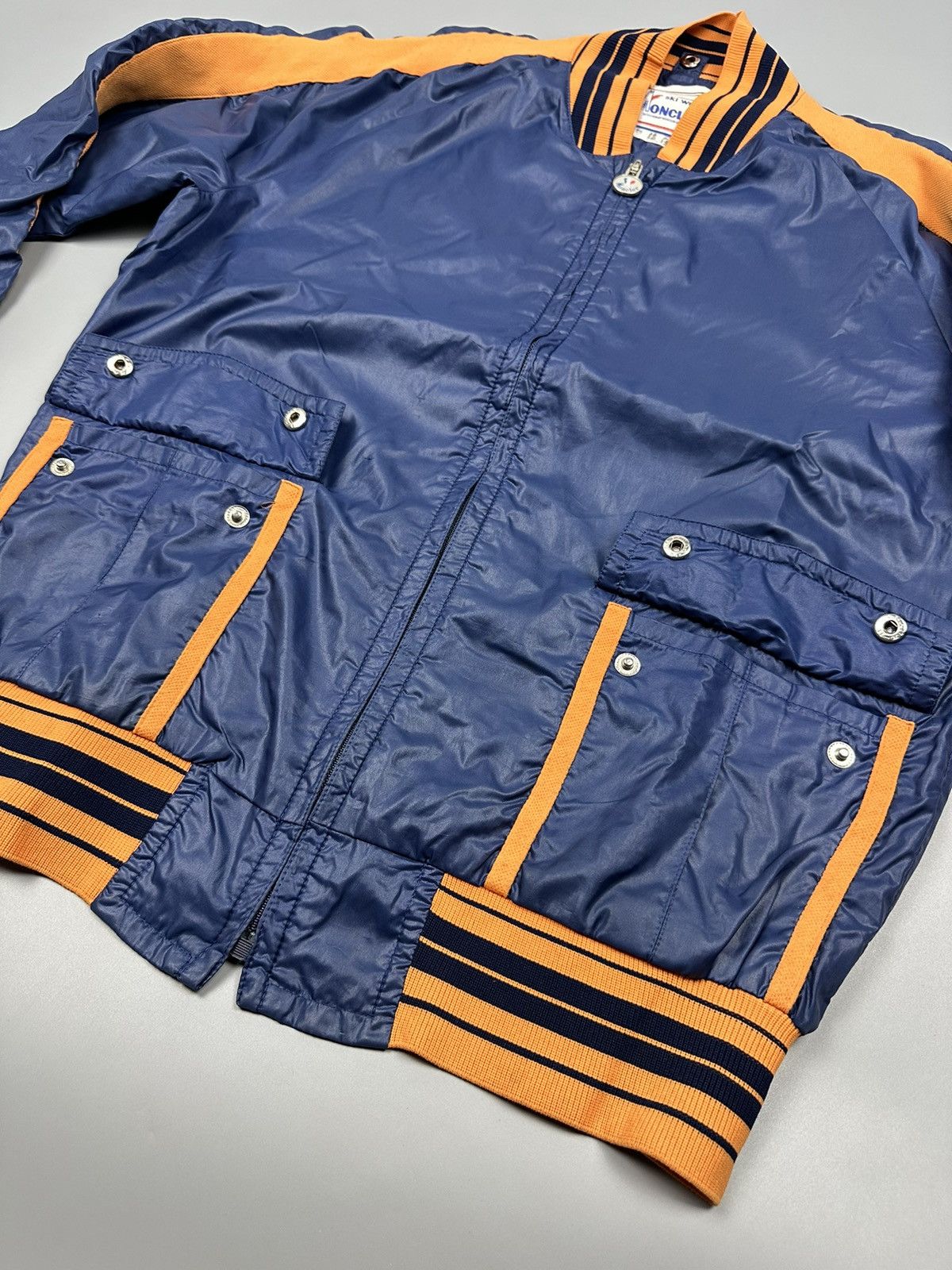 Moncler Vintage Moncler France Light Bomber Jacket Size US L / EU 52-54 / 3 - 4 Thumbnail