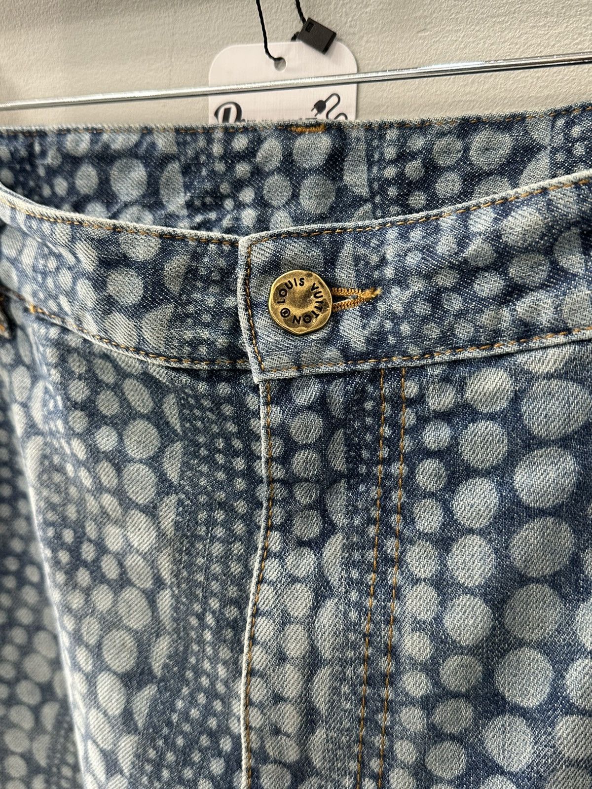 Louis Vuitton Louis Vuitton x Yayoi Kusama All Over Pumpkin Denim Pants Size US 36 / EU 52 - 6 Thumbnail