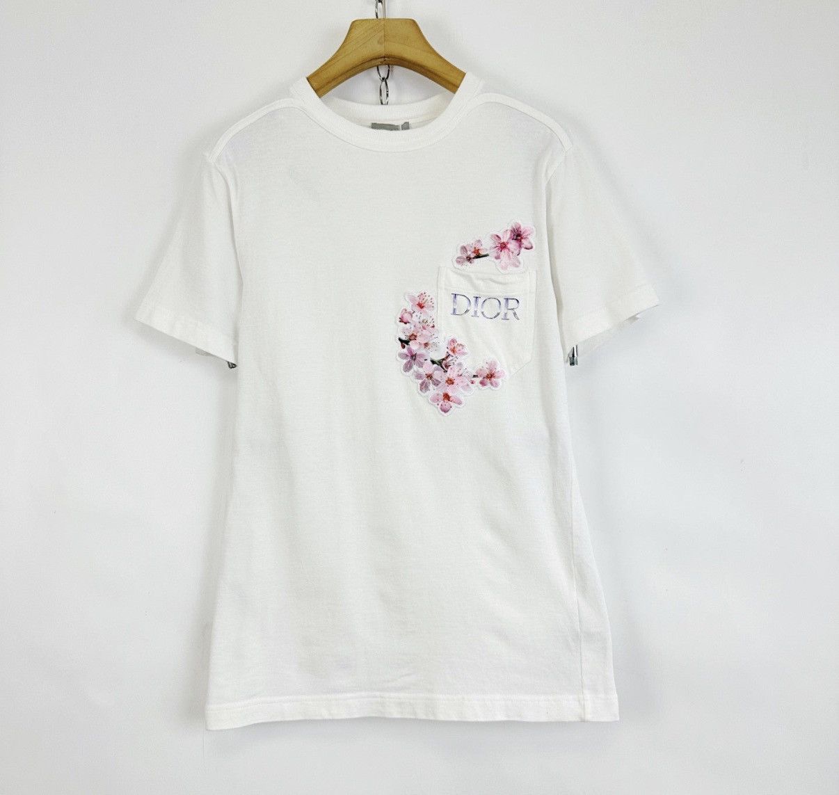 Dior Dior x Sorayabai White Short Sleeve K12 Size US XXS / EU 40 - 1 Thumbnail