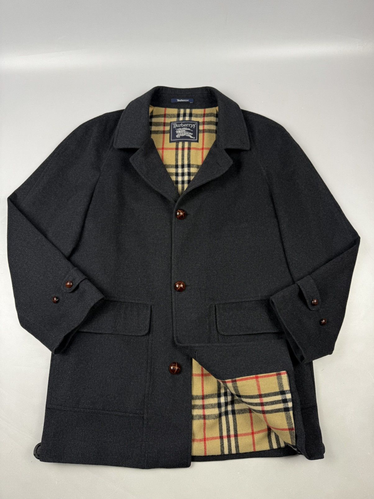 Burberry Burberry heavy coat black & grey Size US M / EU 48-50 / 2 - 2 Thumbnail