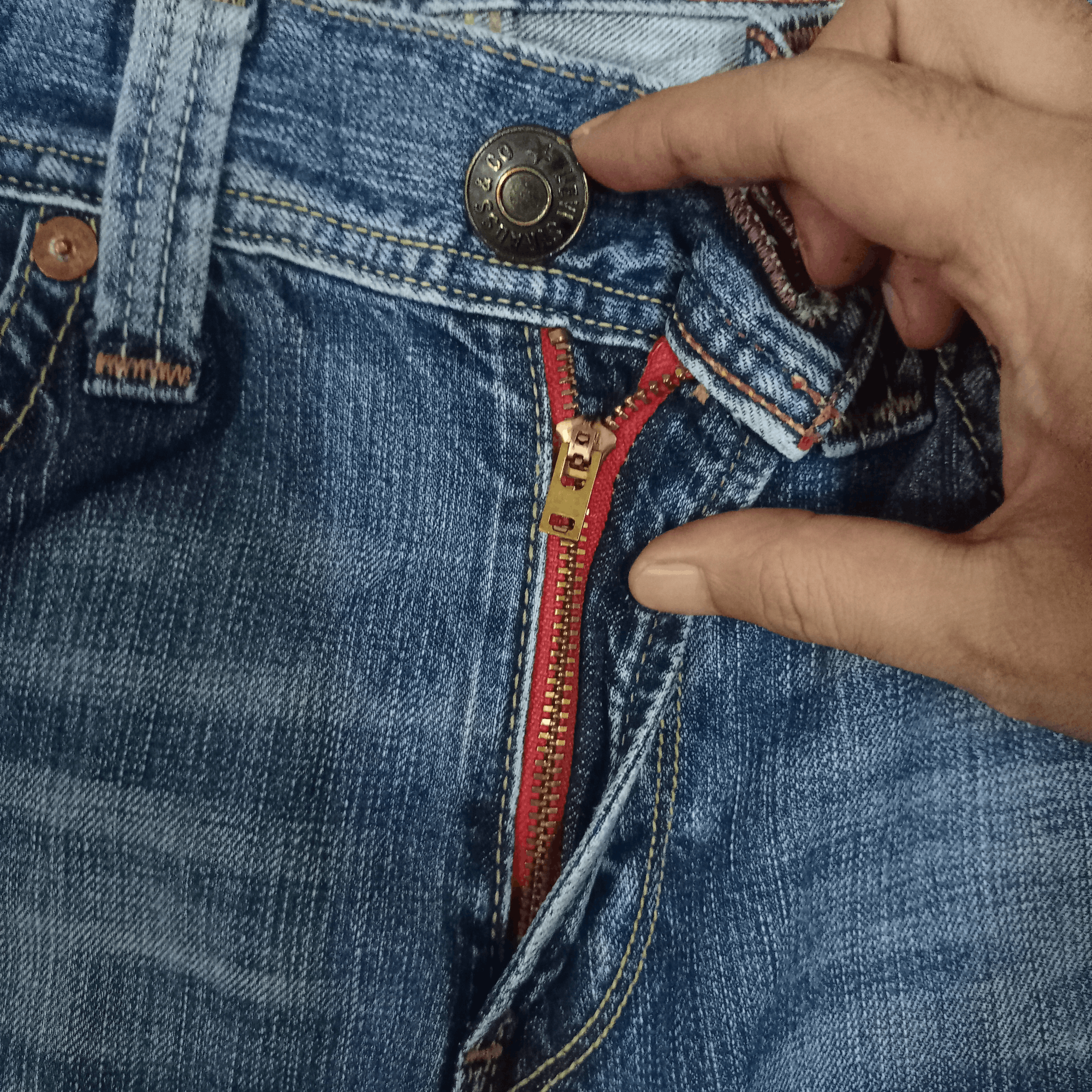 Levi's Vintage 90s Levis 502 Blue Wash Studded Baggy Jeans 32x30 Size US 32 / EU 48 - 3 Thumbnail