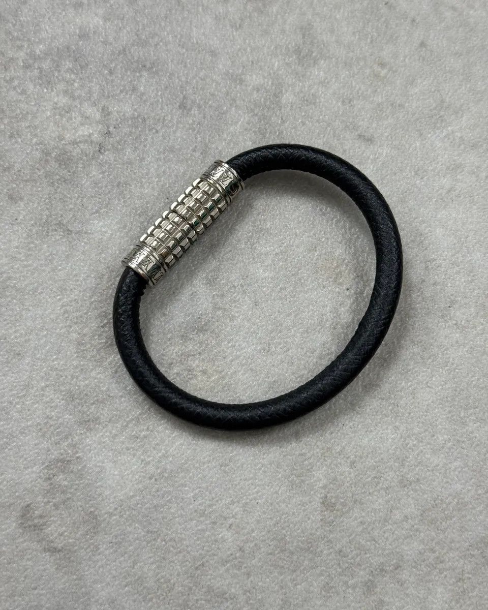 Louis Vuitton Louis Vuitton Black Leather Bracelet Size ONE SIZE - 6 Thumbnail