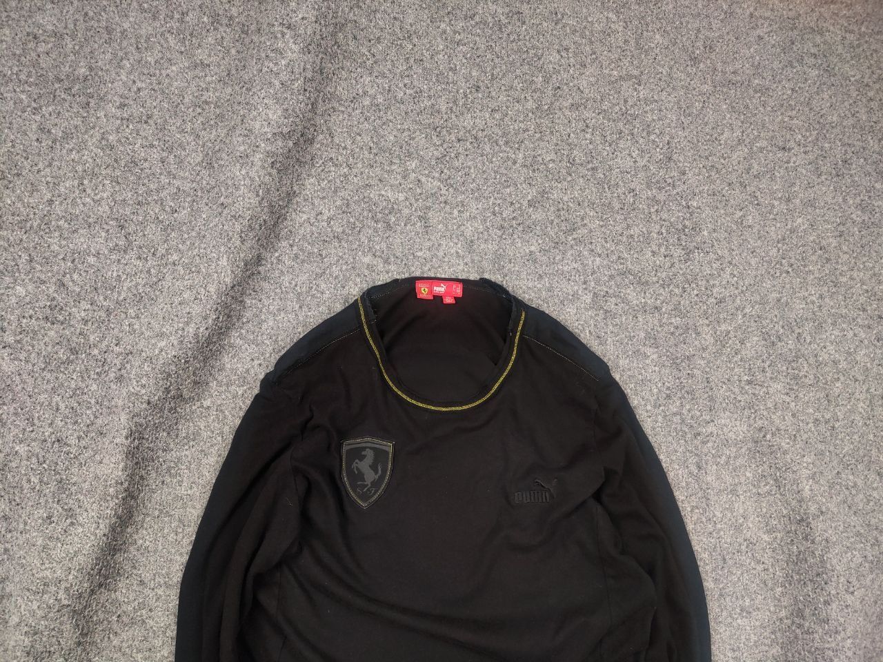 Ferrari × Puma Puma Ferrari Logo Long sleeve Shirt Pullover Vintage Style Size US M / EU 48-50 / 2 - 2 Thumbnail