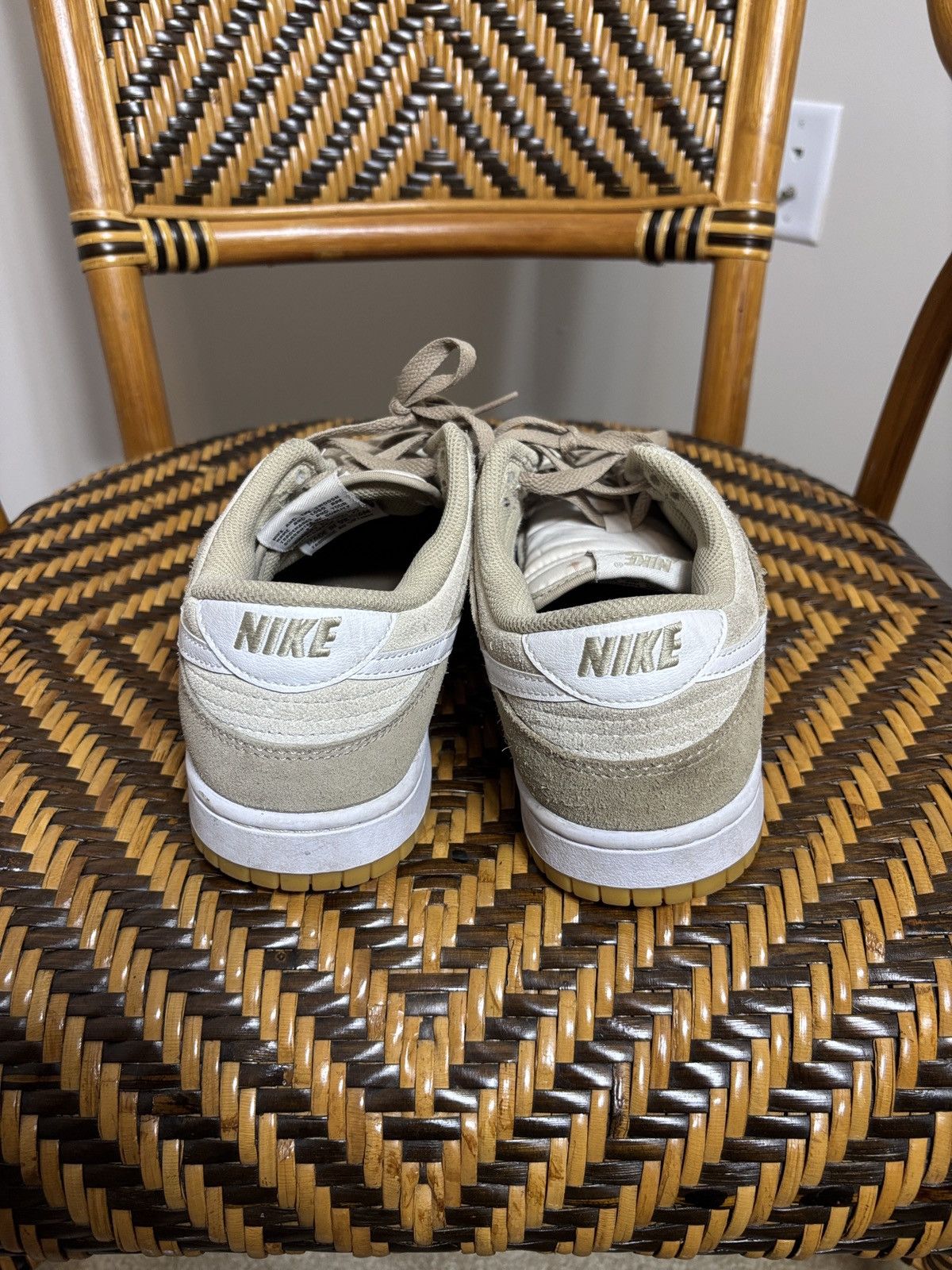 Nike Nike Dunk Low SE Light Orewood Gum HQ1931-100 Men’s 8.5 Size US 8.5 / EU 41-42 - 4 Thumbnail