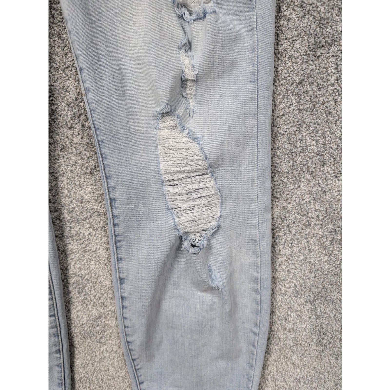 Vintage Judy Blue Jeans Womens 16W 36x28 Distressed High Rise Boyfriend Light Blue Denim Stretch Pocket Zipper Button 5-Pocket Size 38" / US 16 / IT 52 - 6 Thumbnail