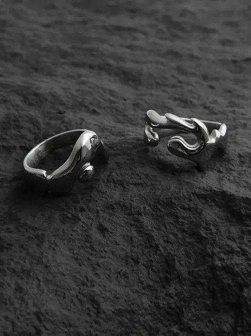 Japanese Brand Retro punk rings Size ONE SIZE - 8 Thumbnail