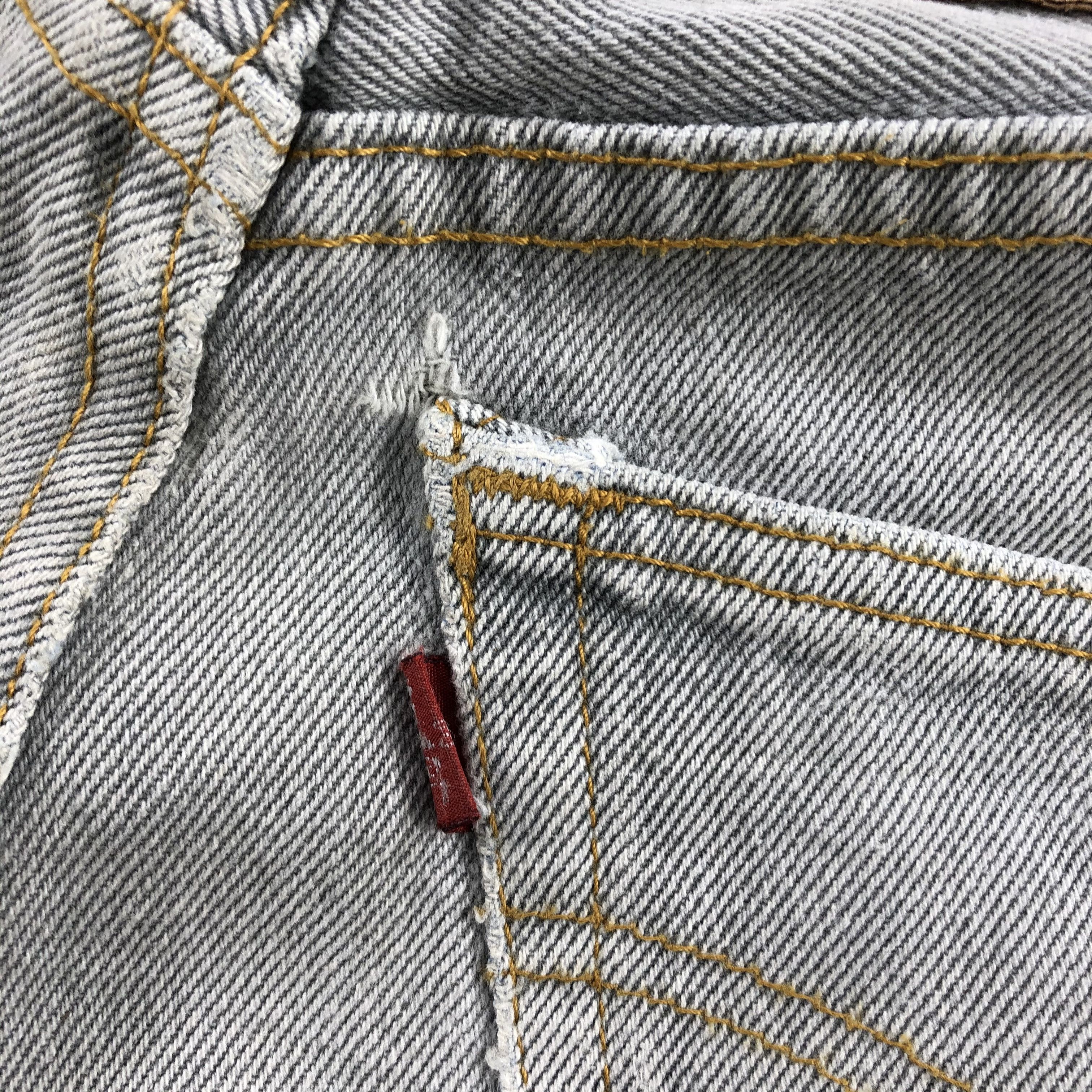 Levi's × Vintage Vintage 90s Ash Gray Levis 501 Jeans-JM2677 Size US 28 / EU 44 - 7 Thumbnail