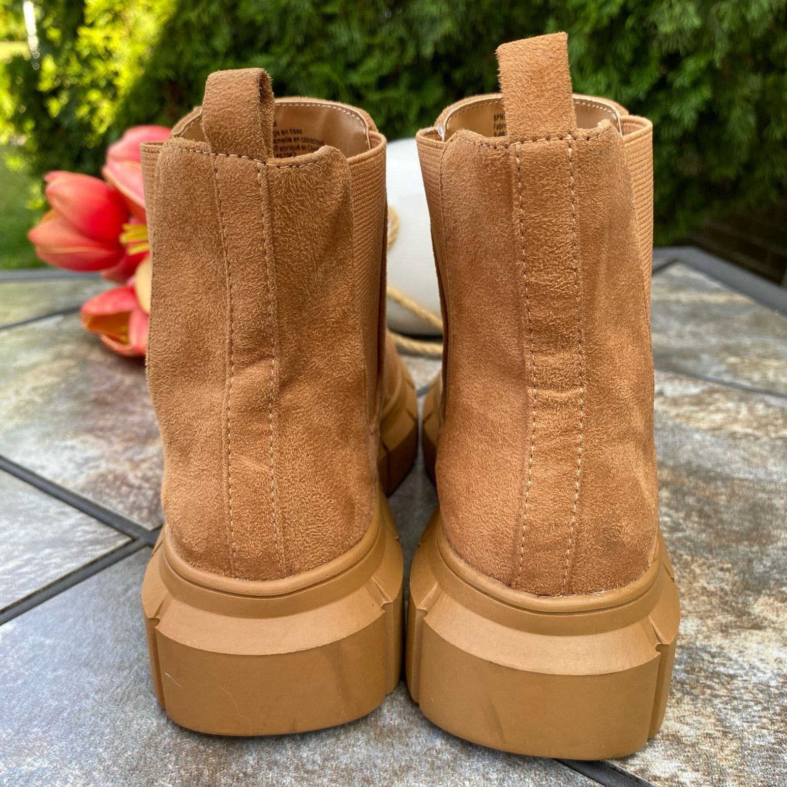 BP. NEW BP Tan Niya Lug Sole Chelsea Boot Size 6 Size US 6 / IT 36 - 6 Thumbnail