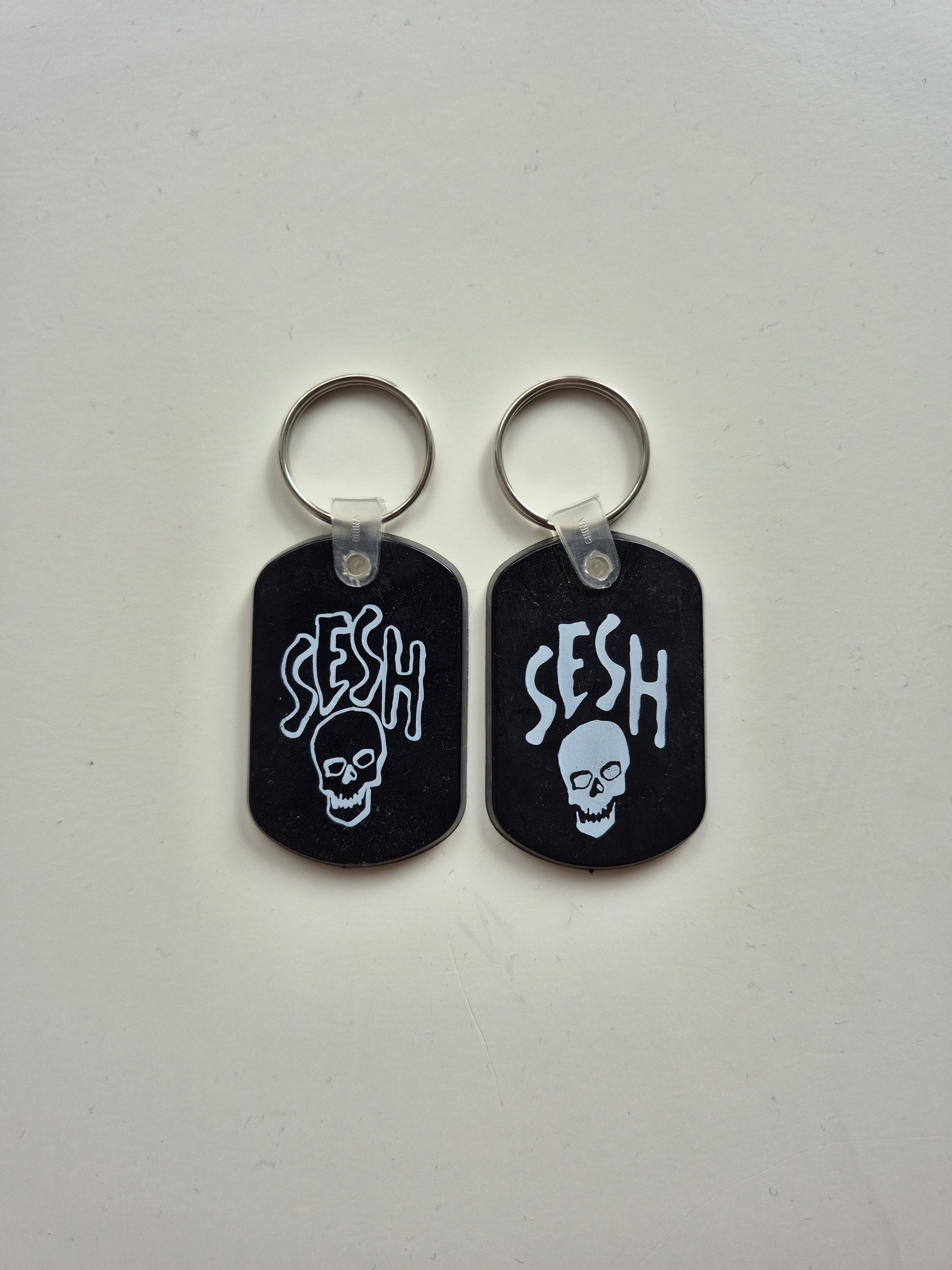 Bones TEAMSESH SKULL KEYCHAIN x 2 Size ONE SIZE - 1 Preview