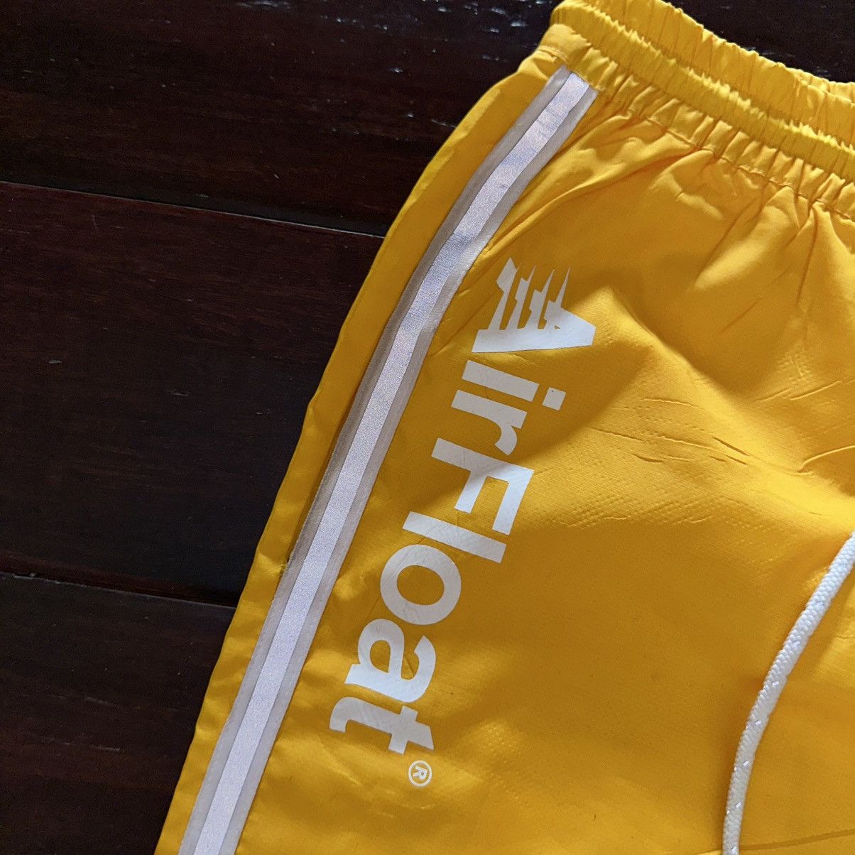 Other OYSTER HOLDINGS sample 1 of 1 AIRFLOAT YELLOW HANDBALL SHORT Size US 30 / EU 46 - 3 Thumbnail