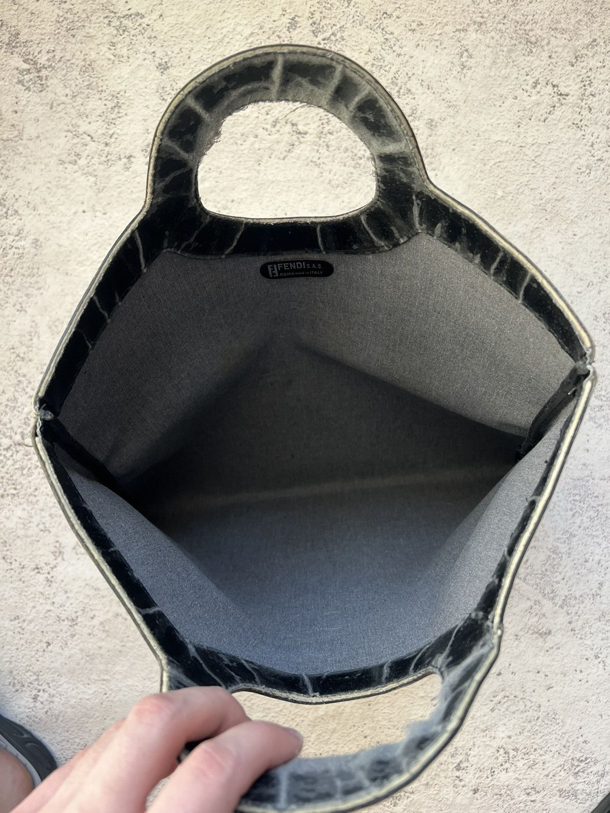 Fendi × Vintage Vintage Fendi Porthole Handle Logo Shopping Tote Size ONE SIZE - 16 Thumbnail