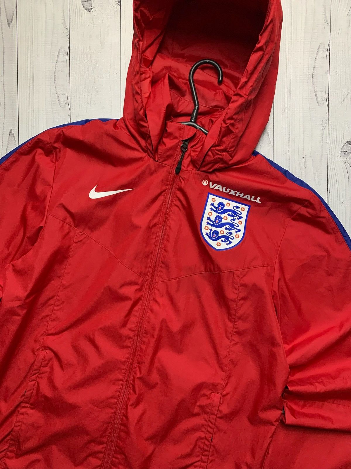 Nike × Vintage Vintage Nike England soccer jacket size S red Size US S / EU 44-46 / 1 - 2 Thumbnail