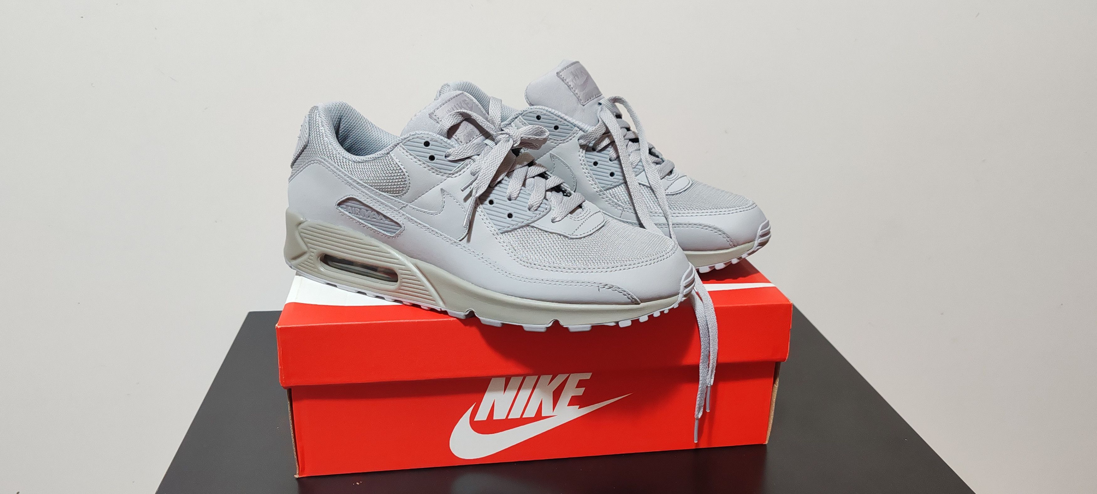 Nike AIR MAX 90 Size US 12 / EU 45 - 6 Thumbnail