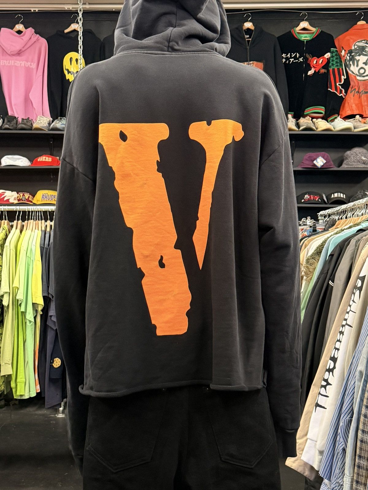 Vlone Vlone Cropped Orange Hoodie Size US M / EU 48-50 / 2 - 2 Thumbnail
