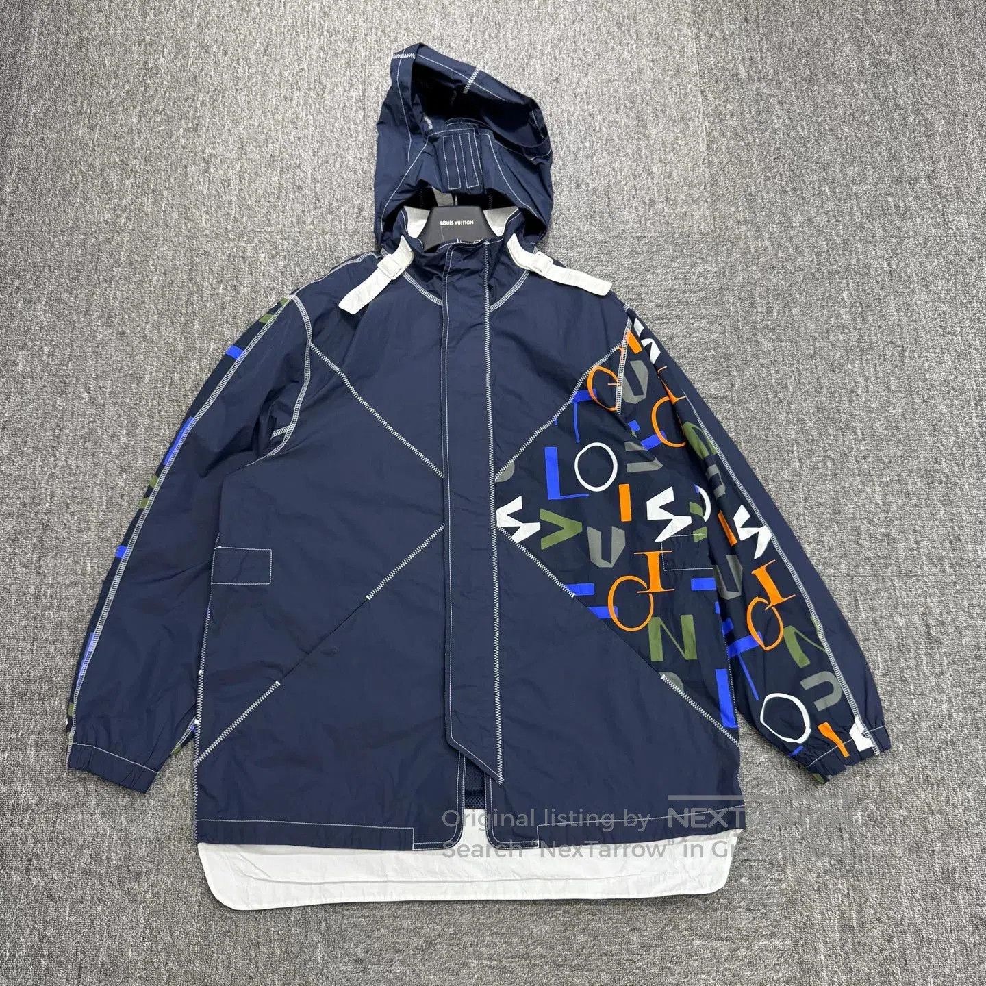 Louis Vuitton Louis Vuitton LV Print Windbreaker. Size US M / EU 48-50 / 2 - 1 Thumbnail