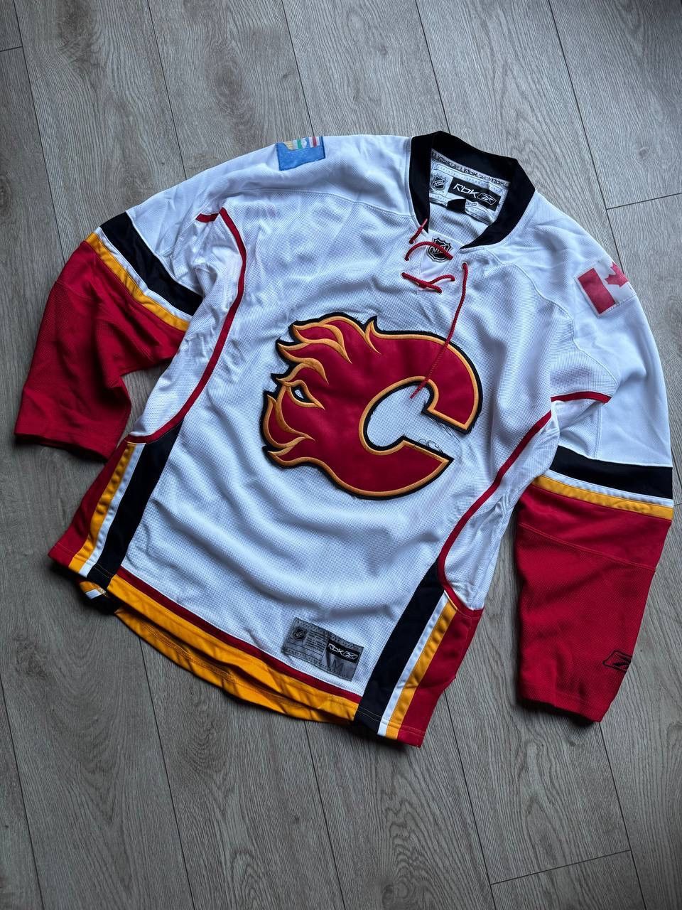 Reebok Vintage Hokey Jersey Reebok Calgary Flames 2000’ Size US M / EU 48-50 / 2 - 1 Thumbnail