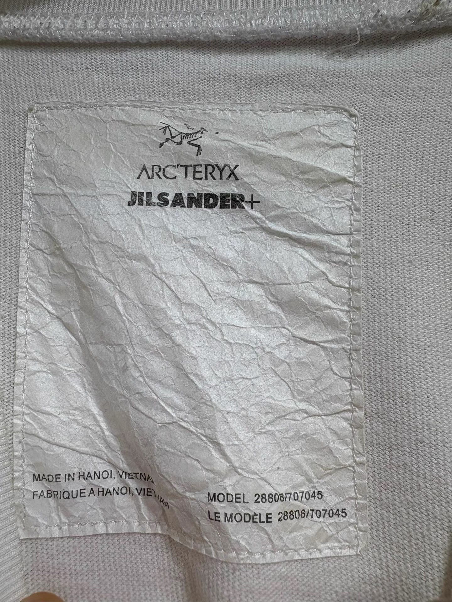 Arc'teryx Arc’teryx Jil Sander Logo Tee K29 Size US L / EU 52-54 / 3 - 3 Thumbnail