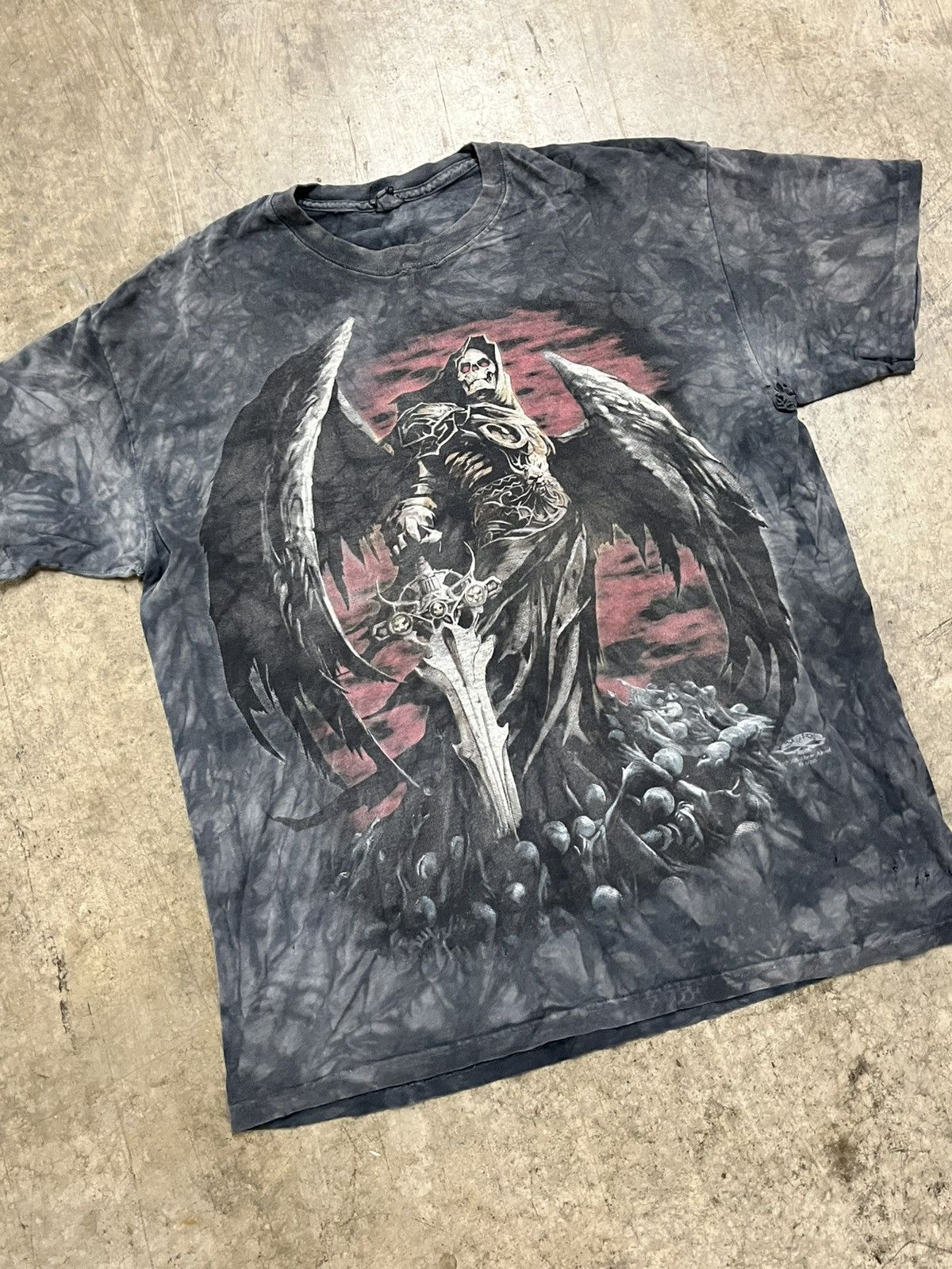 Vintage Y2k grunge tie dye shirt big graphic hype rare skater opium Size US XL / EU 56 / 4 - 1 Thumbnail