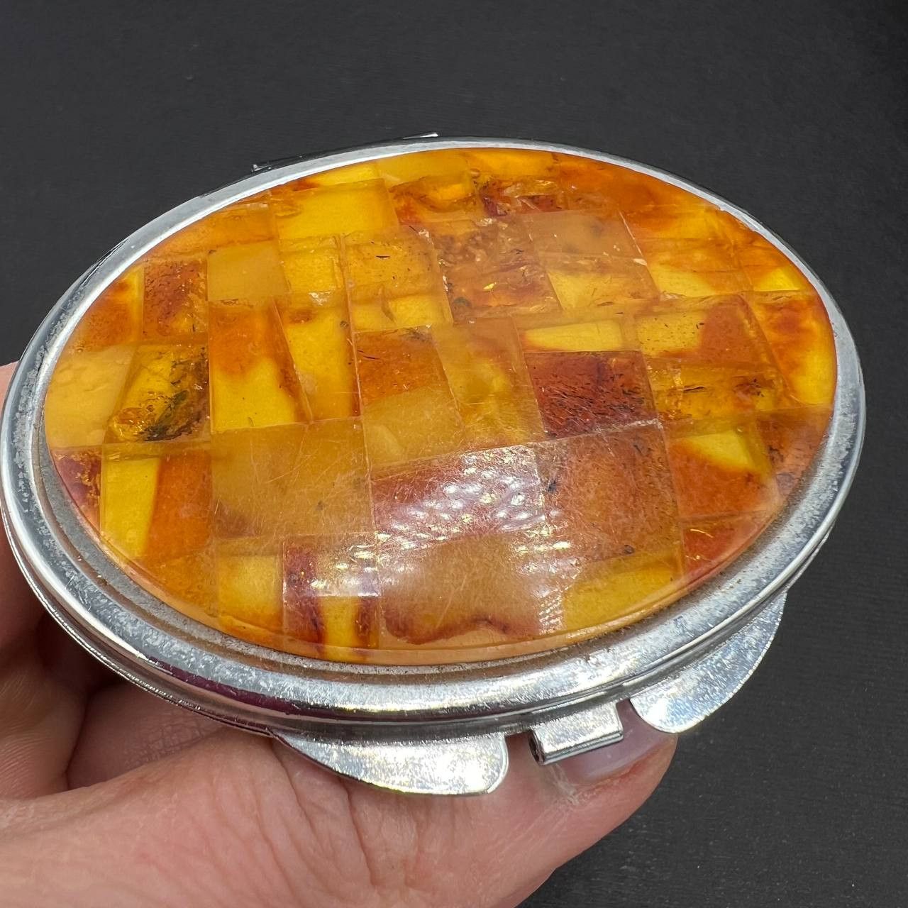 Vintage Vintage Compact Powder Box Metal Decor Genuine Baltic Amber Size ONE SIZE - 7 Thumbnail