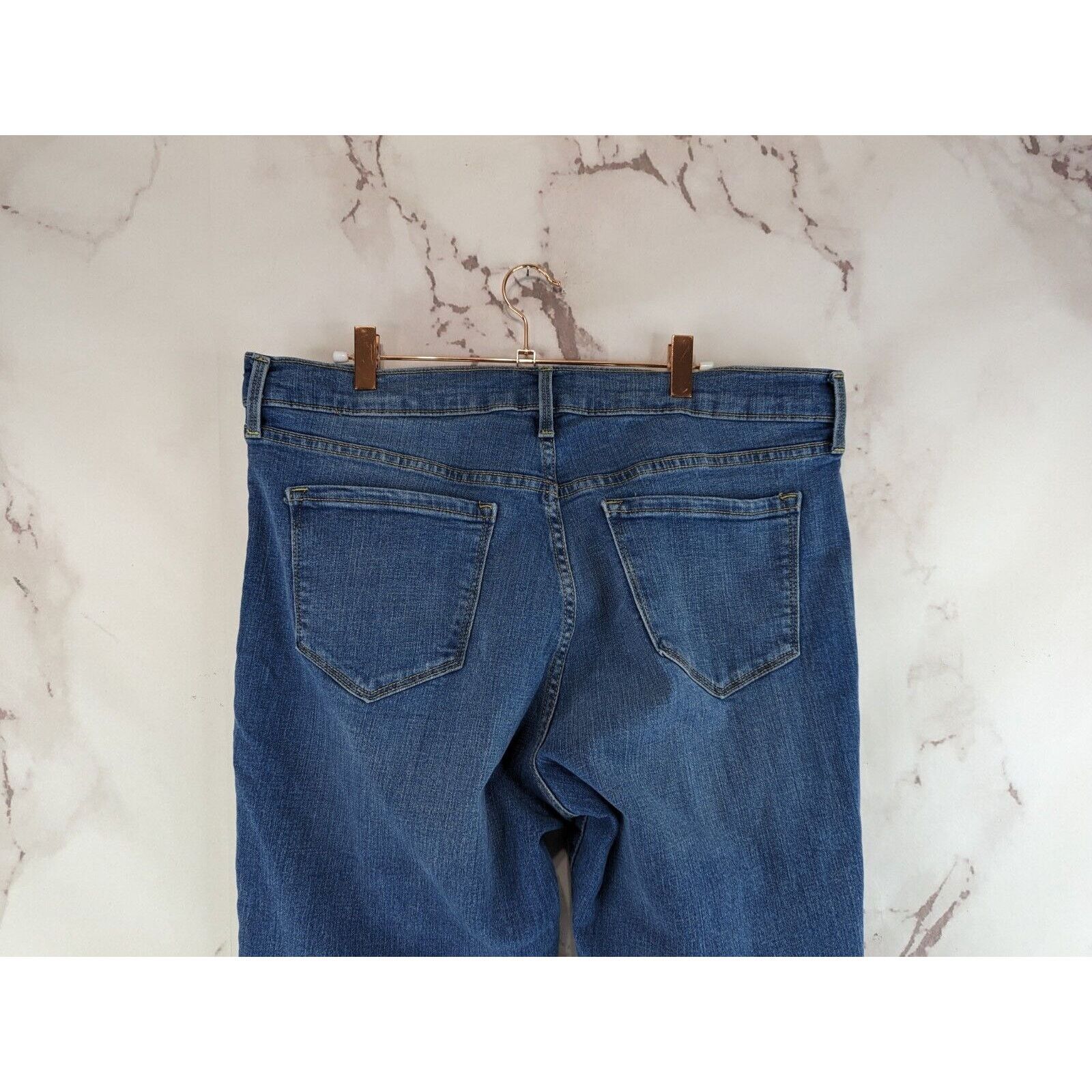 Old Navy Old Navy Jeans Womens 14 Short Mid Medium Denim Straight Size 36" / US 14 / IT 50 - 6 Thumbnail