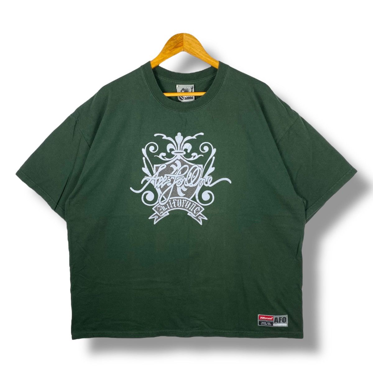 Other Vintage ALL FOR ONE Dope Phat Clothing Modern Streetwear Tee Size US XXL / EU 58 / 5 - 1 Thumbnail