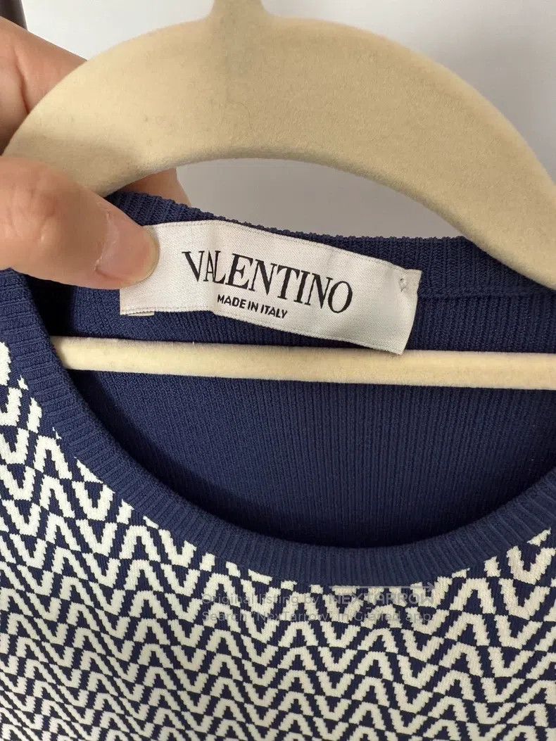 Valentino Valentino dress Size M / US 6-8 / IT 42-44 - 6 Thumbnail