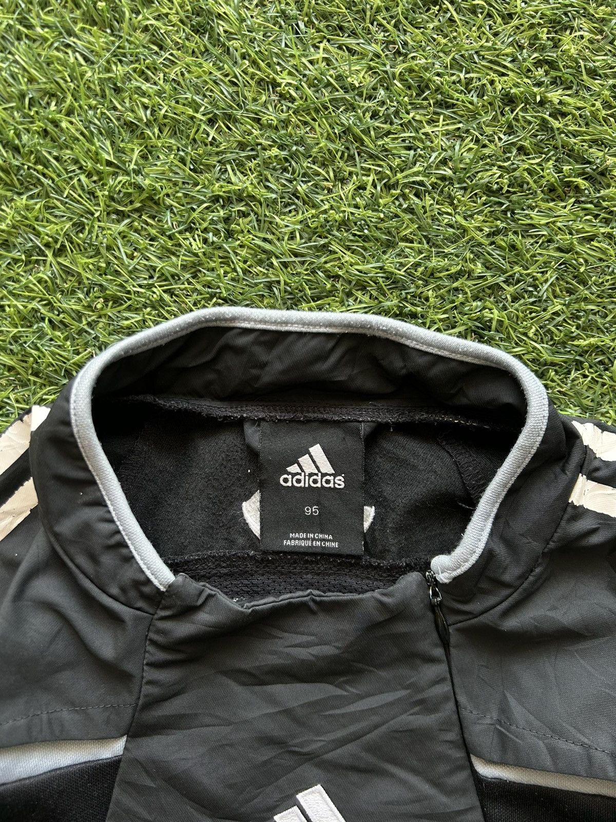 Adidas Vintage Real Madrid Adidas Training Drill Top Size US M / EU 48-50 / 2 - 6 Thumbnail
