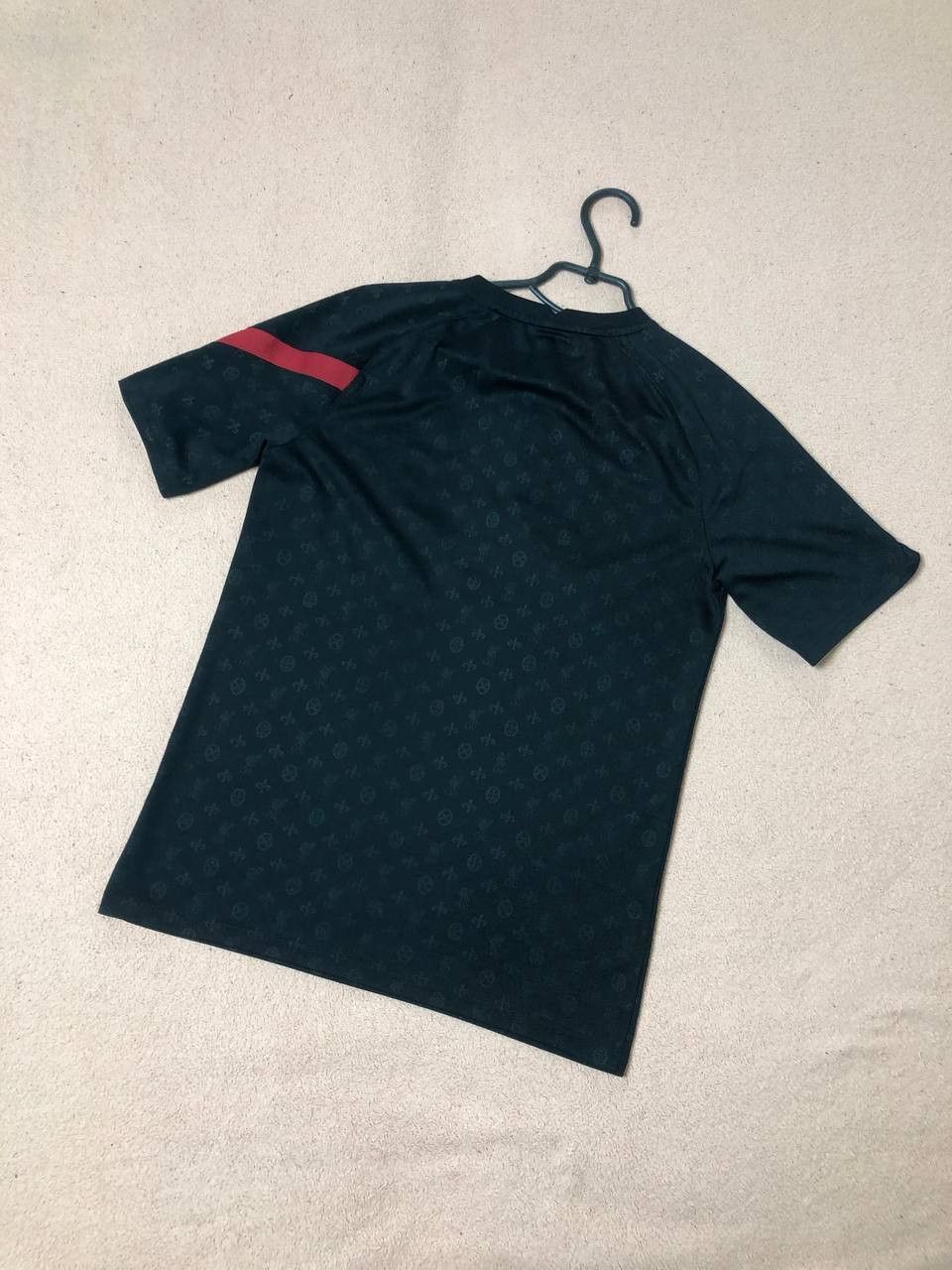 Nike Nike T-Shirt Size US S / EU 44-46 / 1 - 10 Thumbnail