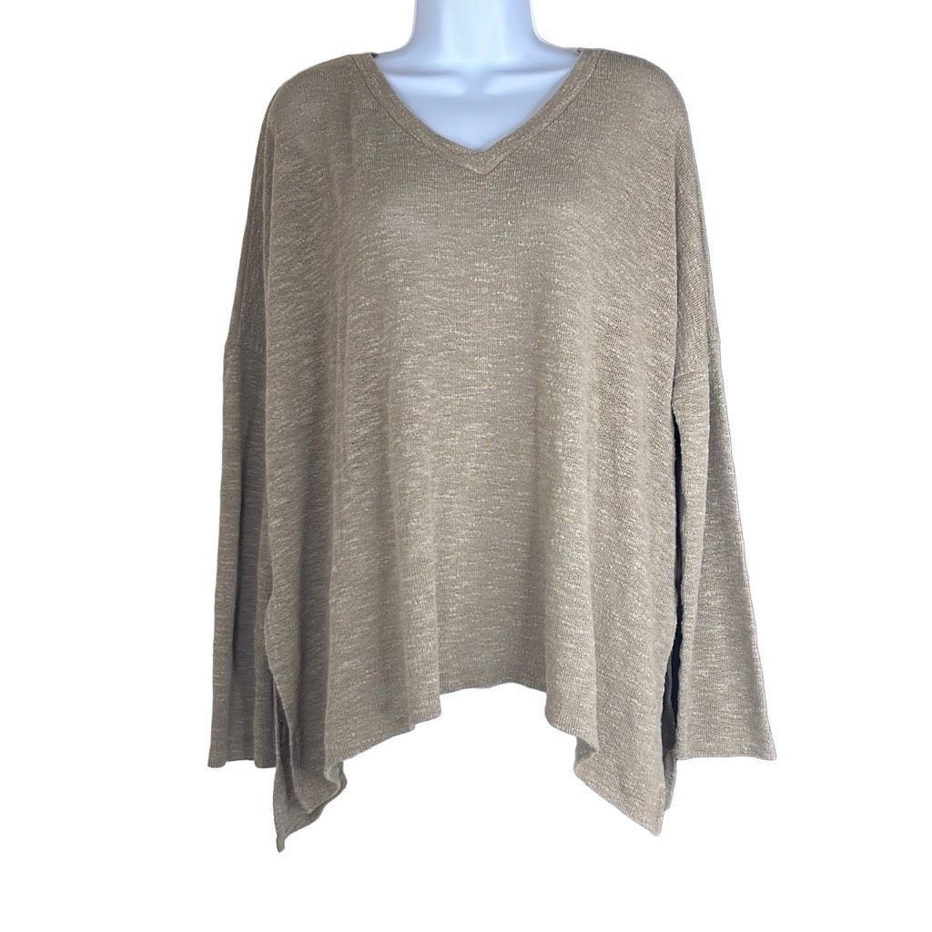 Other Talula Womens Size Medium Sweater Tan V Neck Long Sleeve Ray Size M / US 6-8 / IT 42-44 - 1 Thumbnail