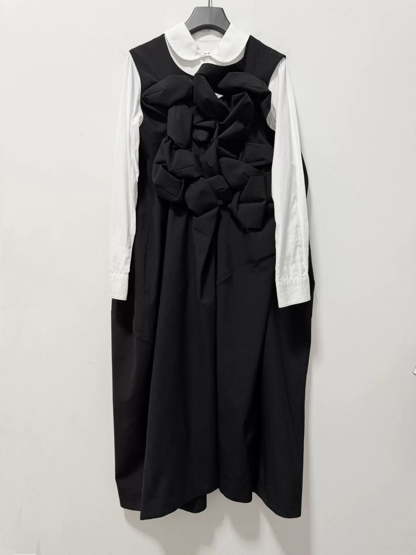 Comme des Garcons CDG 24SS Three-Dimensional Floral Bud Dress Size US 36 / EU 52 - 1 Thumbnail