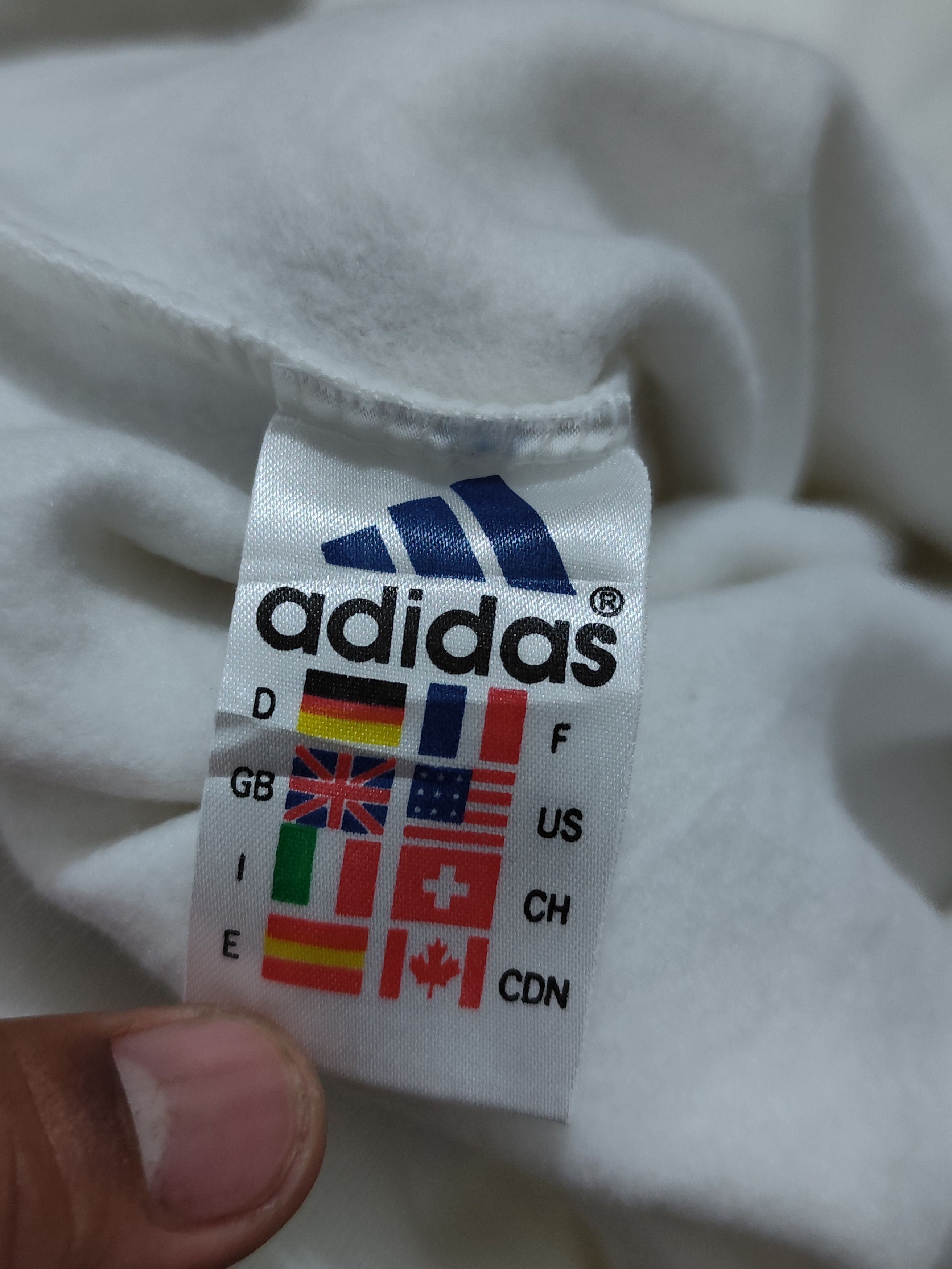Adidas Vintage adidas golf sweatshirt/ crewneck Size US L / EU 52-54 / 3 - 17 Thumbnail