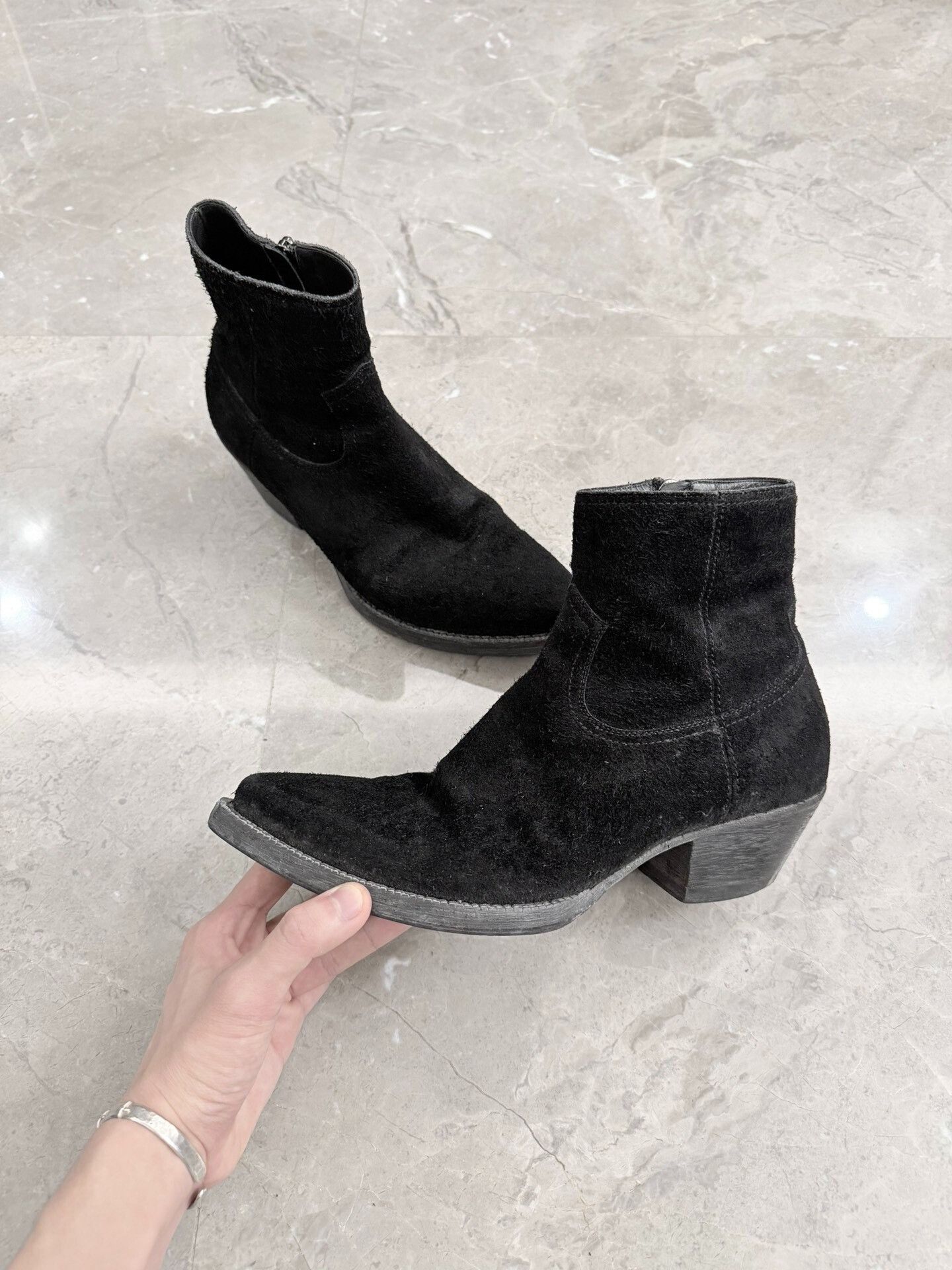 Yves Saint Laurent Saint Laurent Black Suede Chelsea Boots Size US 8 / EU 41 - 1 Thumbnail