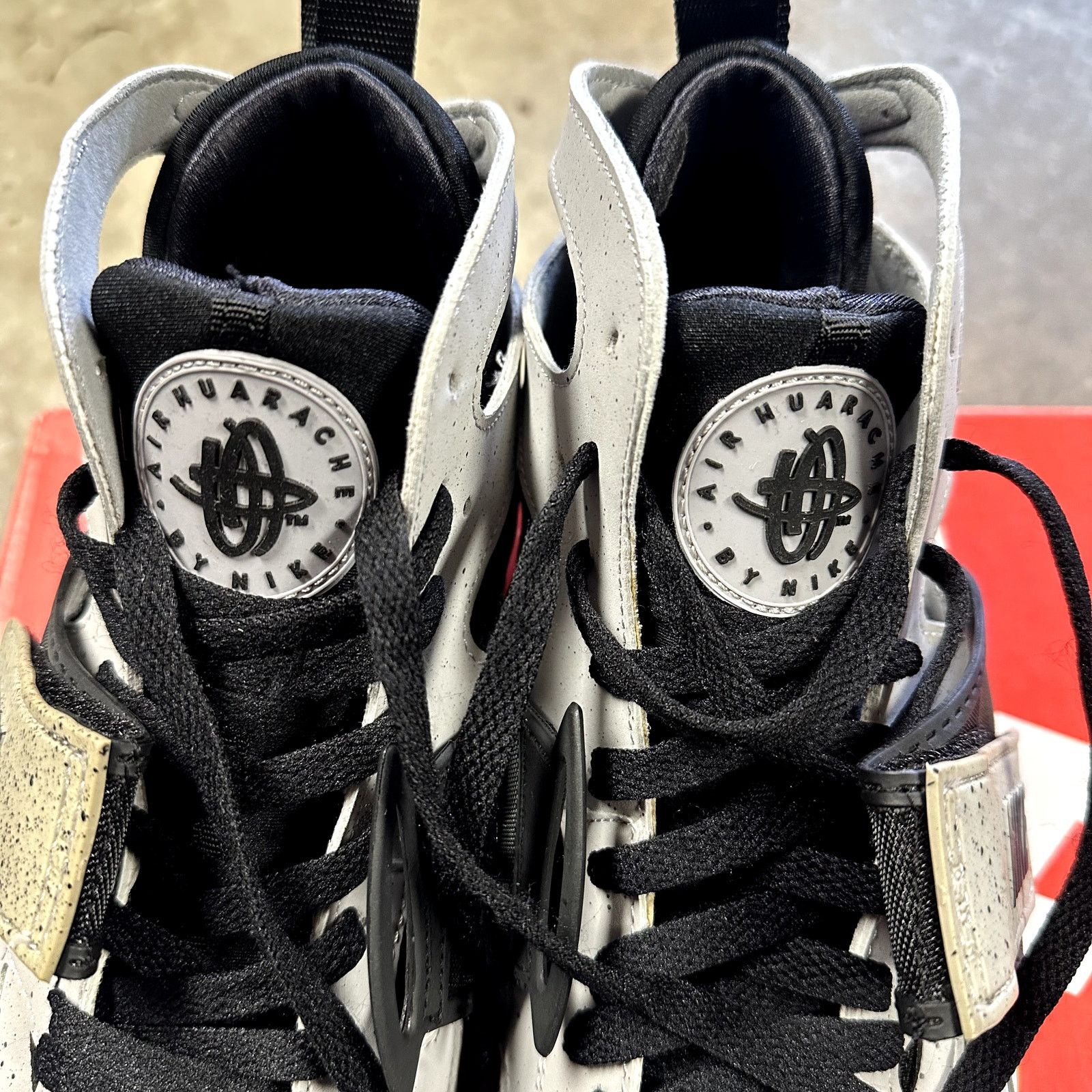 Nike Nike Air Huarache PRM QS 'NYC' Size US 10 / EU 43 - 7 Thumbnail