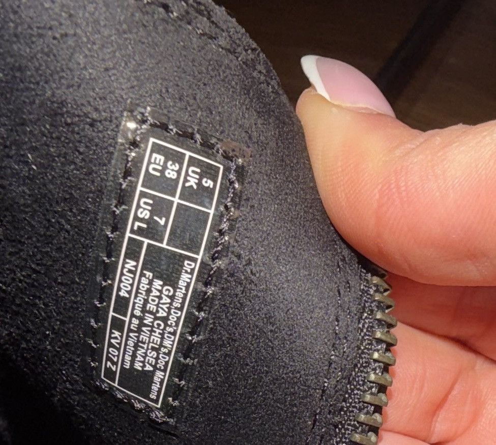 Dr. Martens Dr Martens Jadon Max Strap Platform Boots Black Patent Size US 7 / IT 37 - 7 Thumbnail
