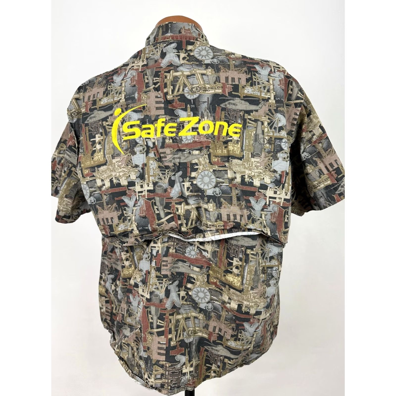 GAS Oilfield Camo Shirt Men Small Button-Down Pockets Cotton Size US S / EU 44-46 / 1 - 6 Thumbnail