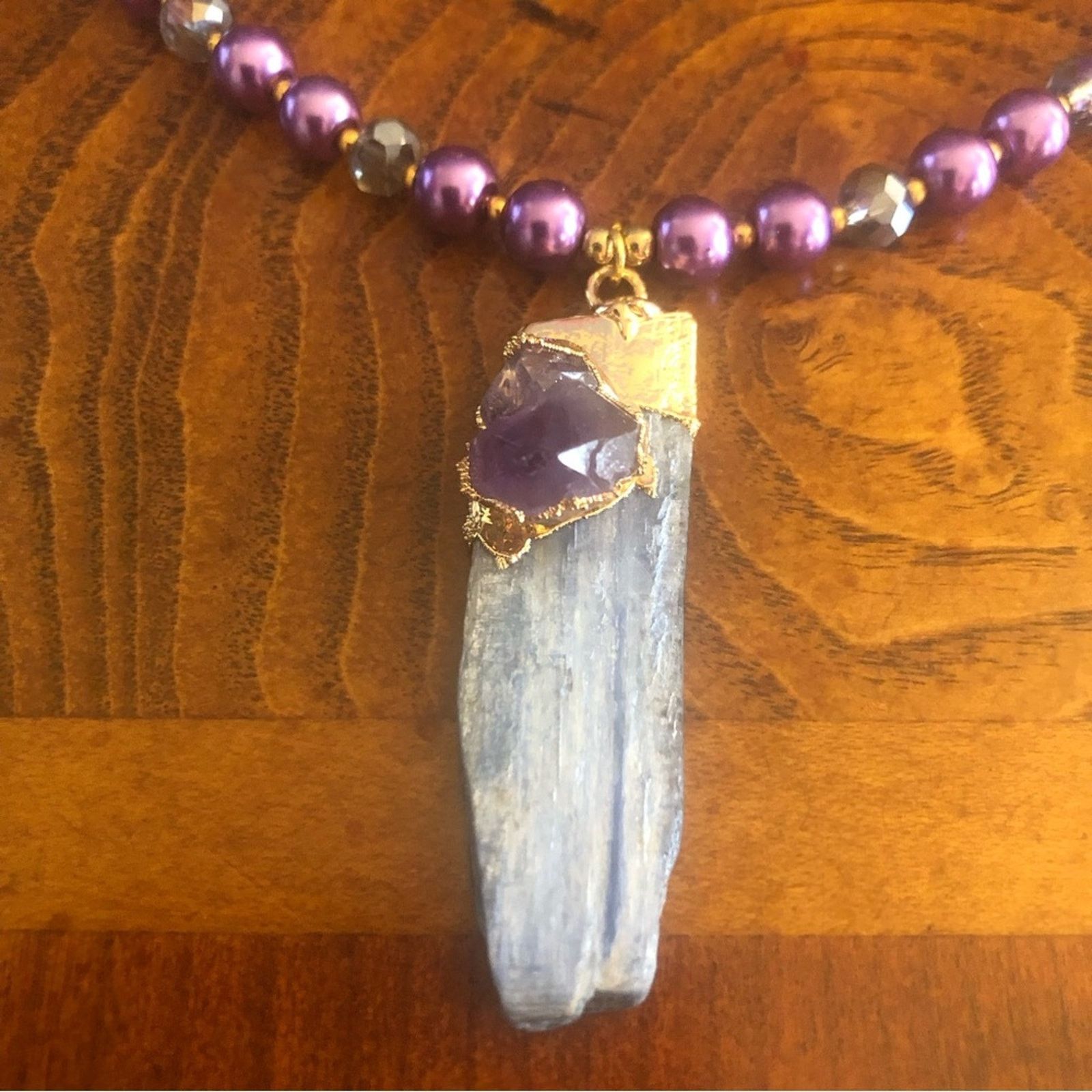 Handmade Handcrafted repurpose kyanite and amethyst Pearl necklace Size ONE SIZE - 10 Thumbnail
